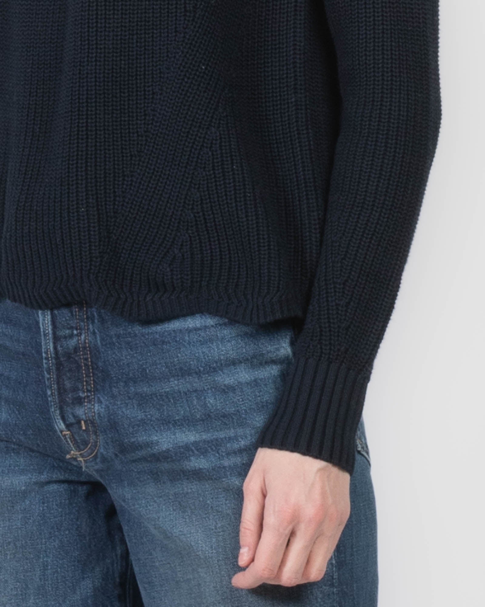 Scallop Shaker Sweater