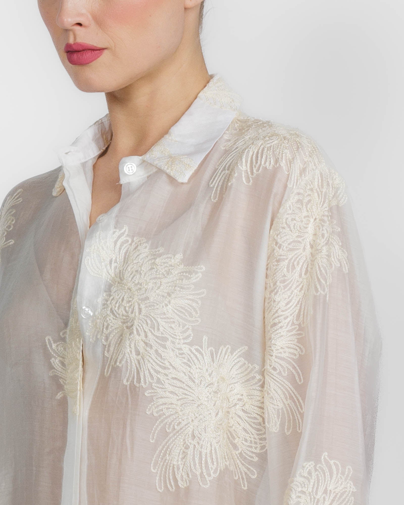 Thodami Embroid Shirt