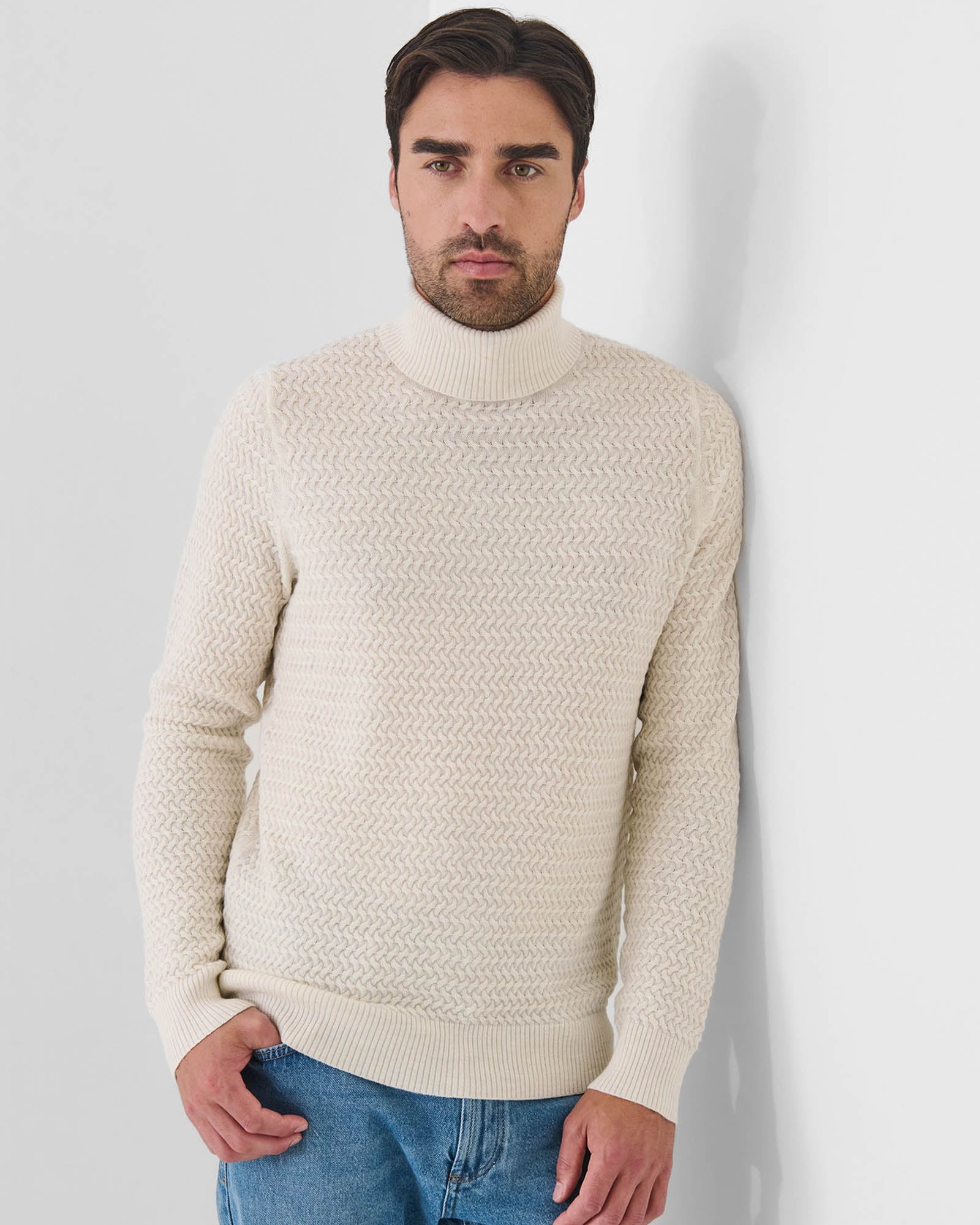 Merino Textured Turtleneck