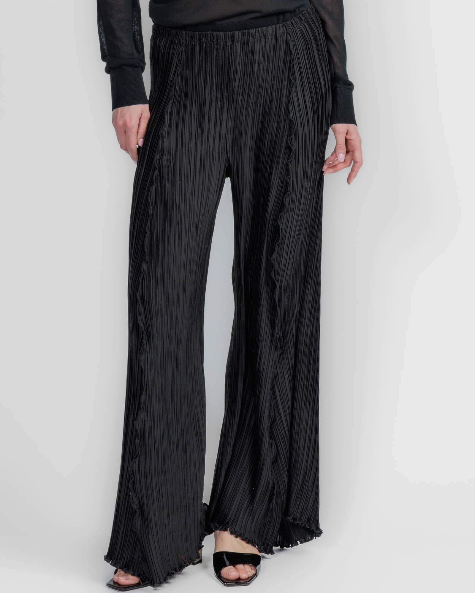 Thalssa Pant
