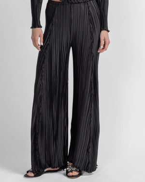 Thalssa Pant