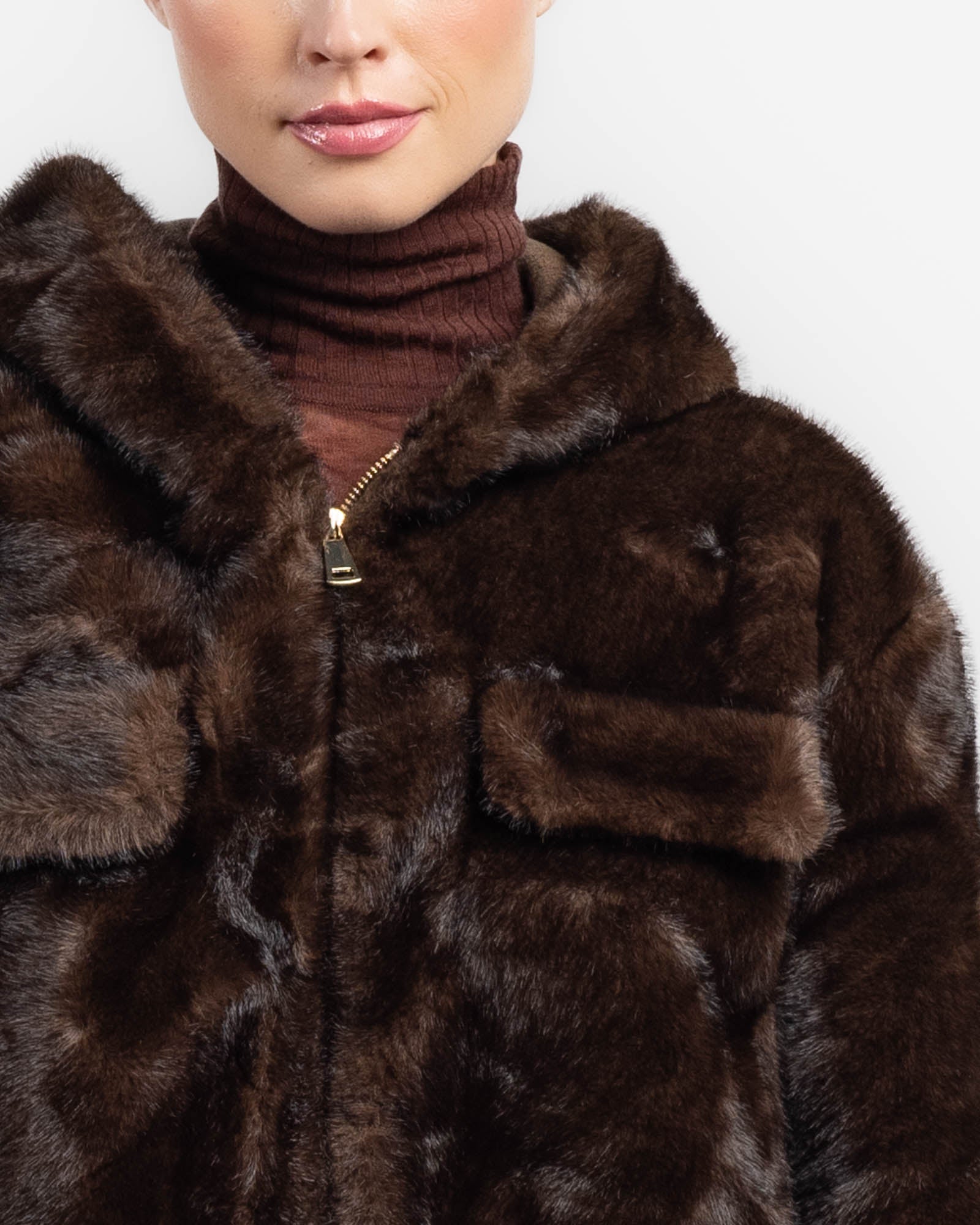 Manteau en fausse fourrure