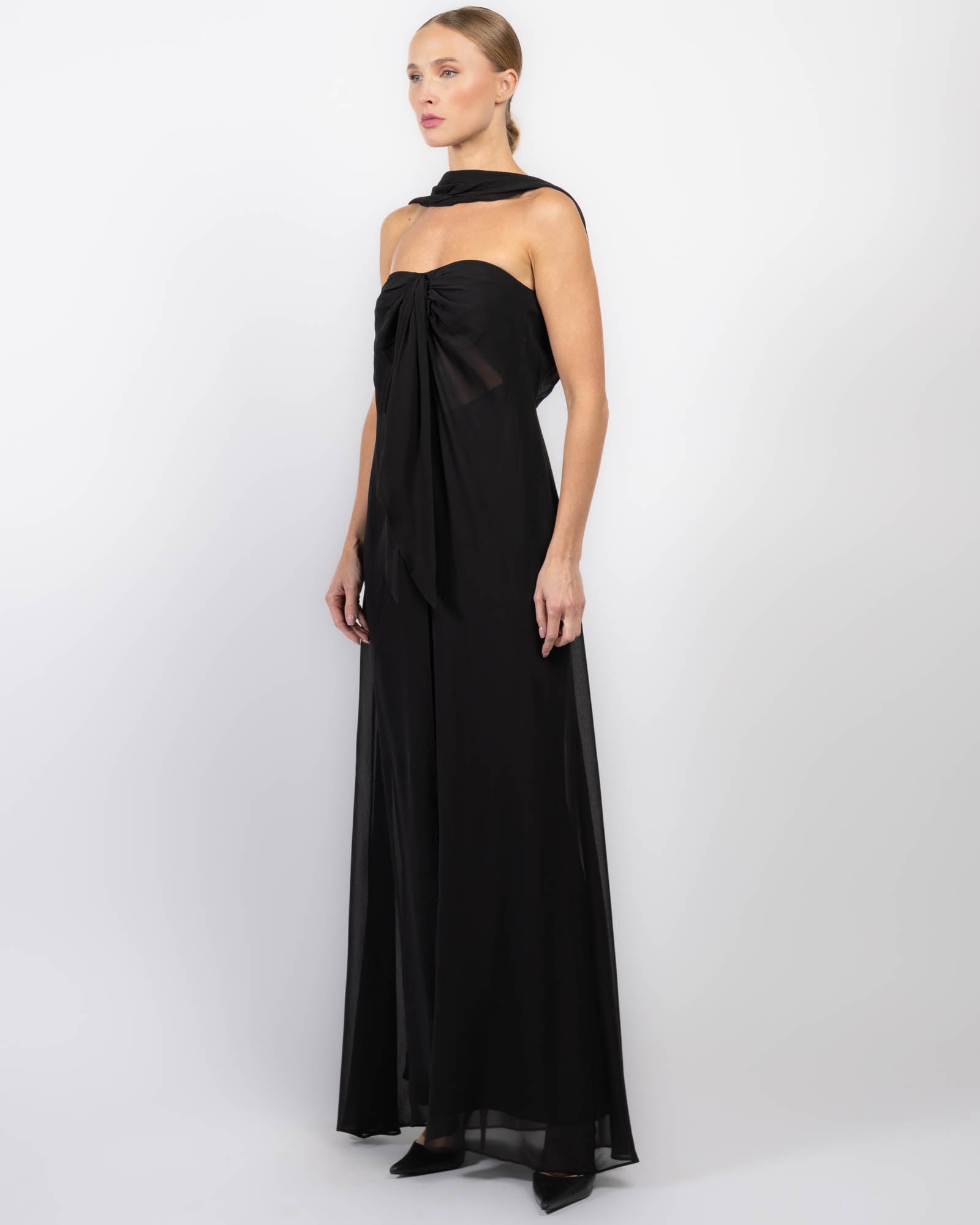 Robe dos nu inversée