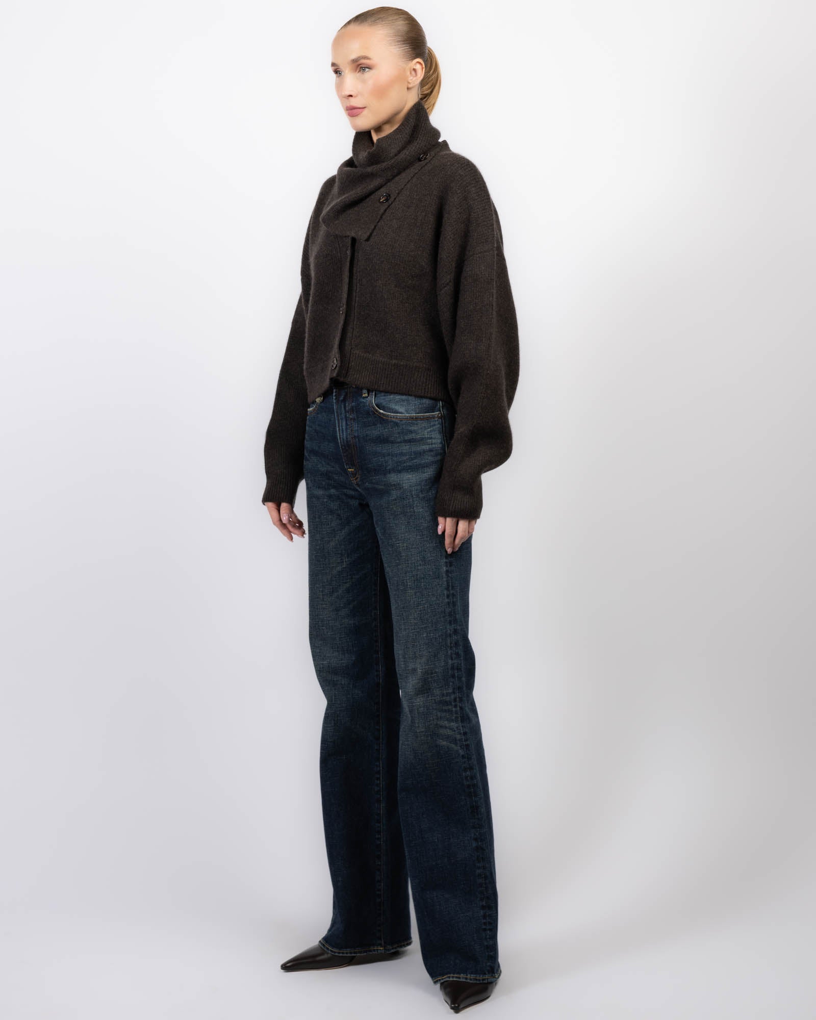 Derios Cardigan With Scarf