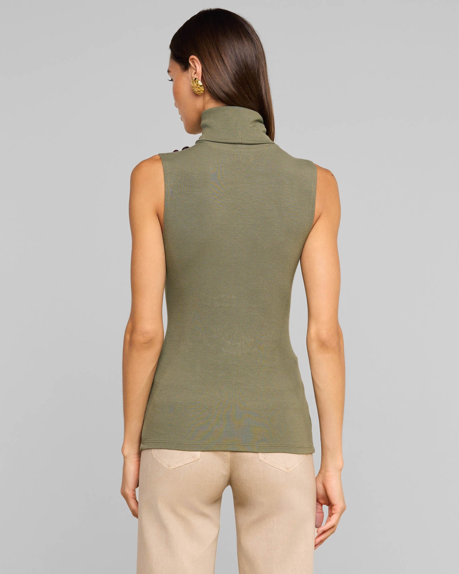 Ceci Sleeveless Turtleneck