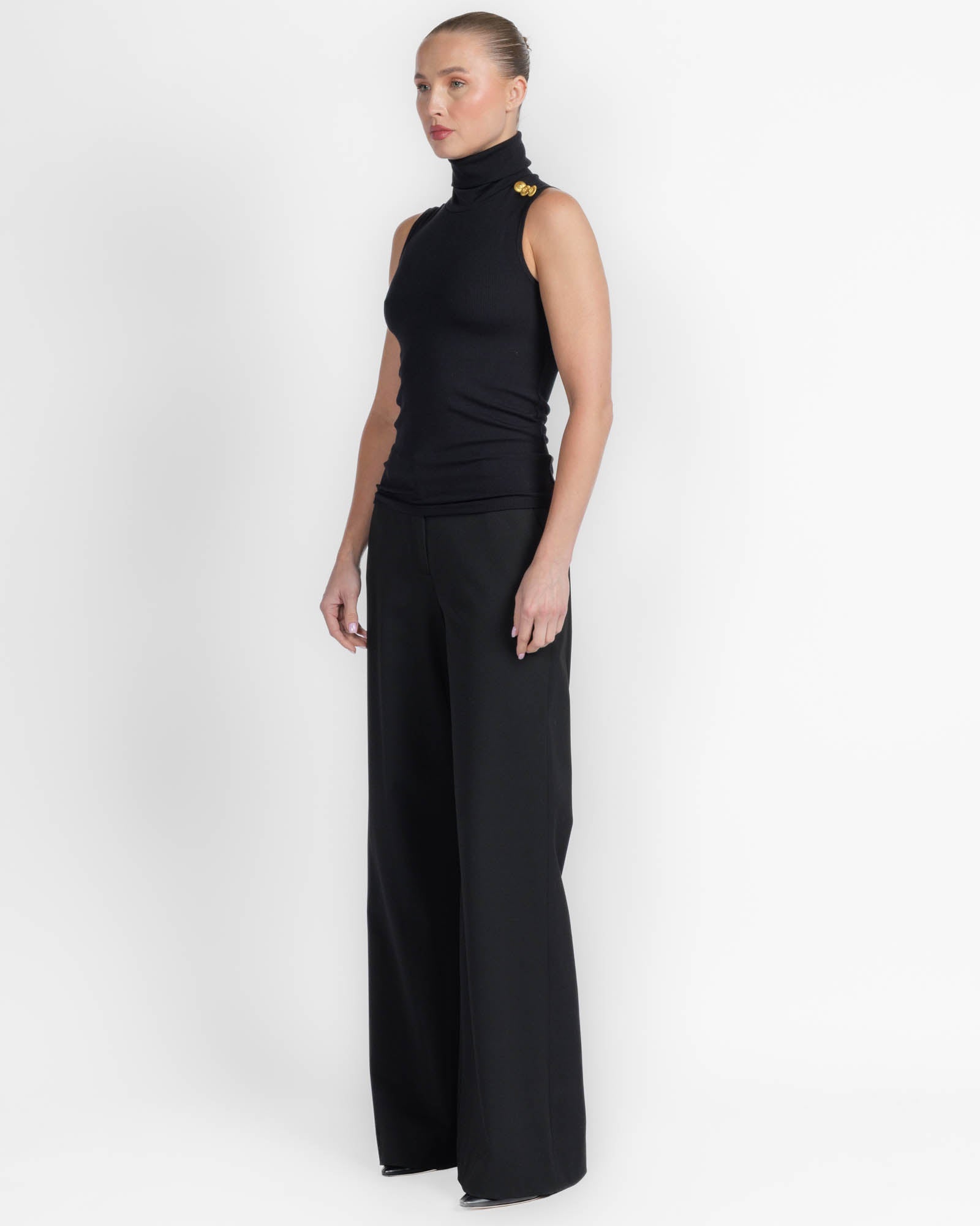 Ceci Sleeveless Turtleneck