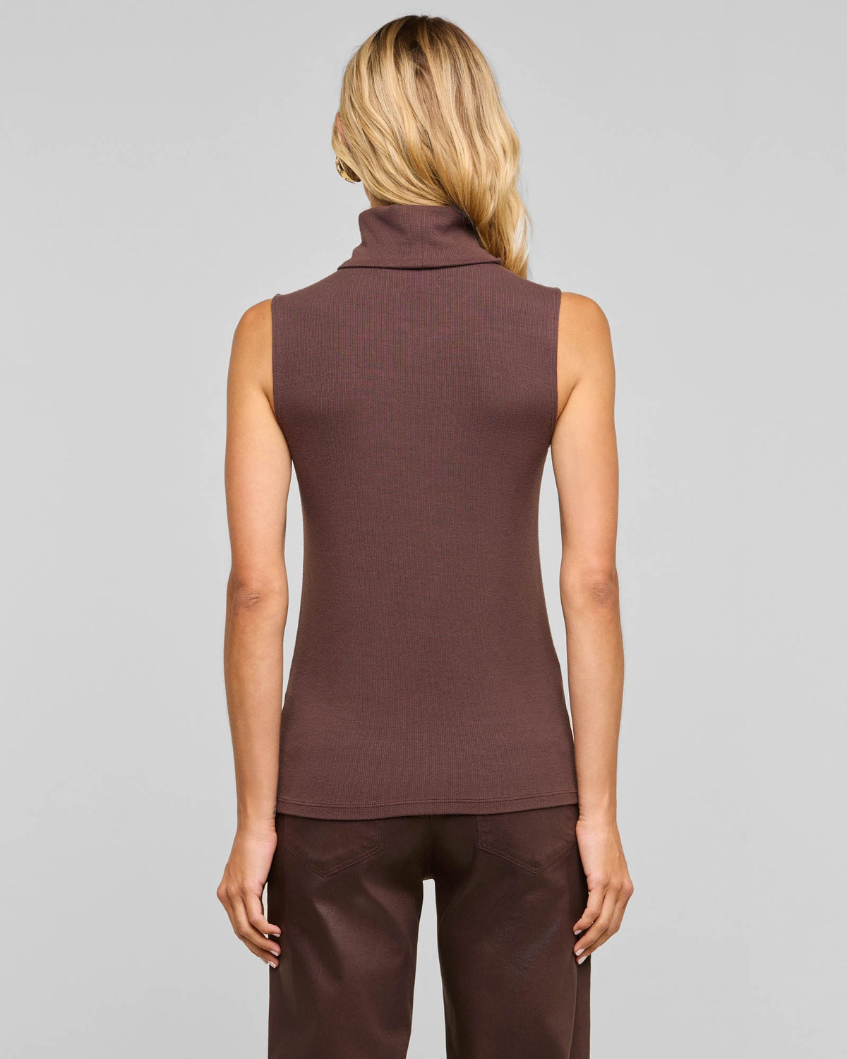 Ceci Sleeveless Turtleneck