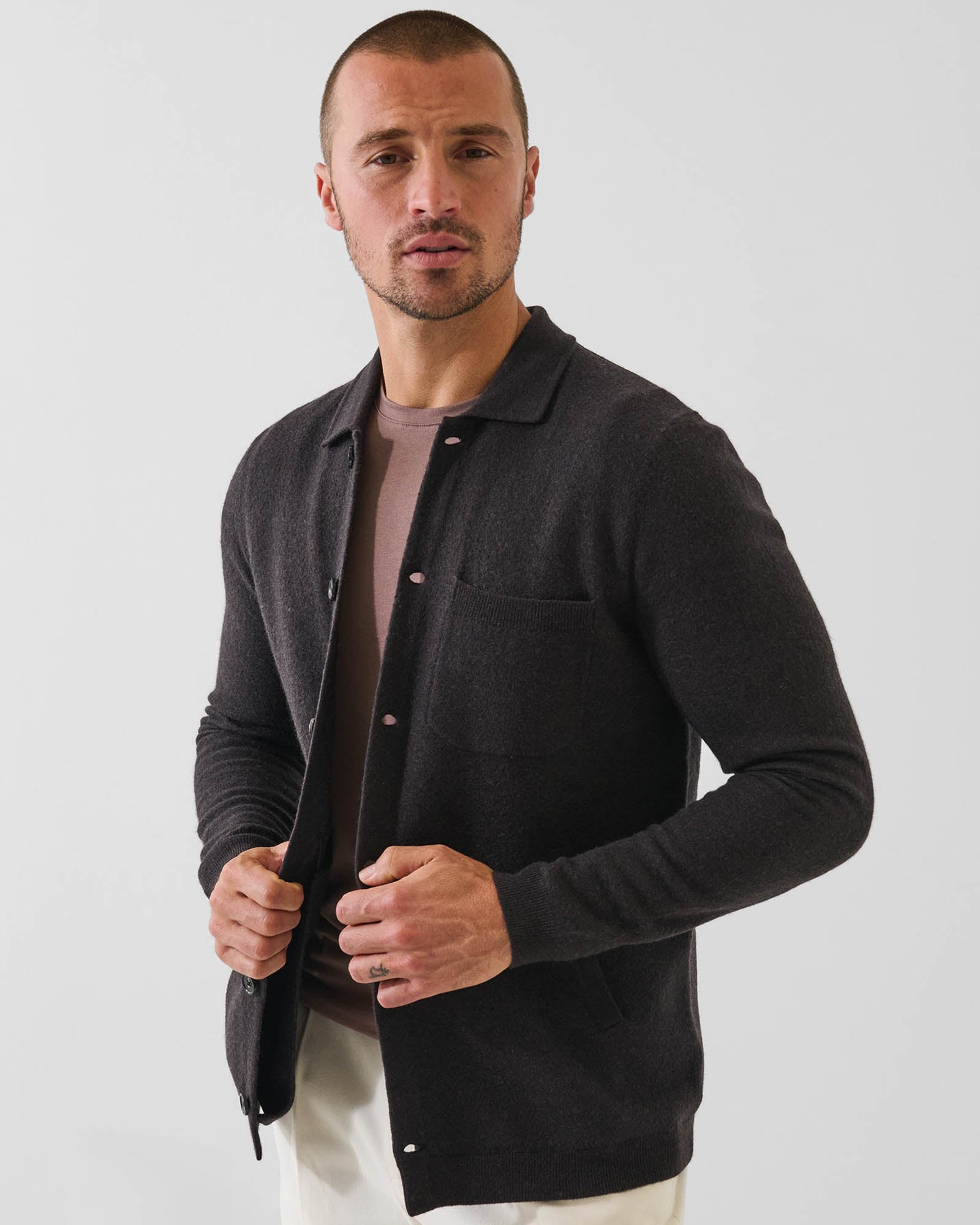 Veste boutonnée en laine bouillie