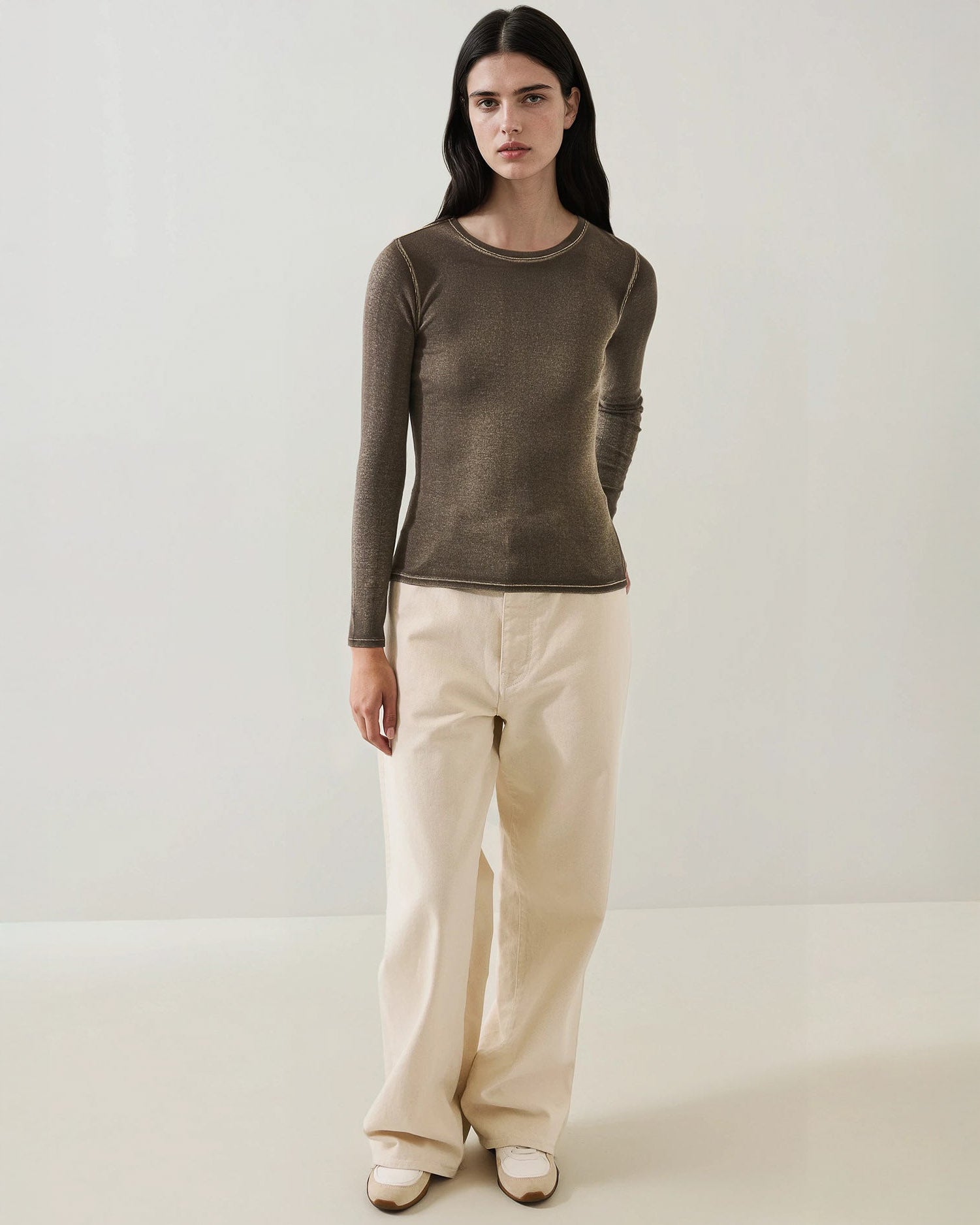 Long Sleeve Vintage Ribbed Crewneck
