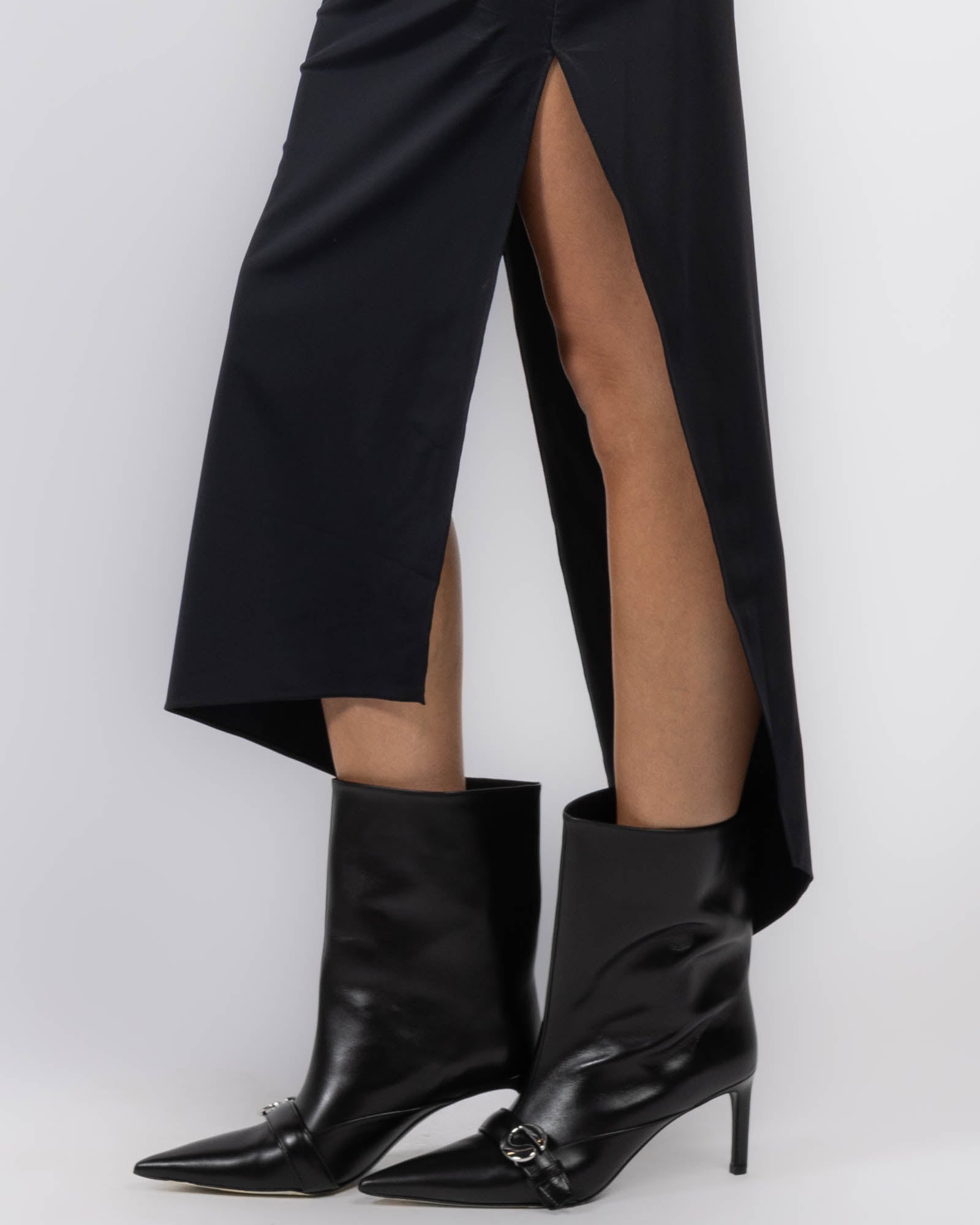 Robe fleurie en dentelle
