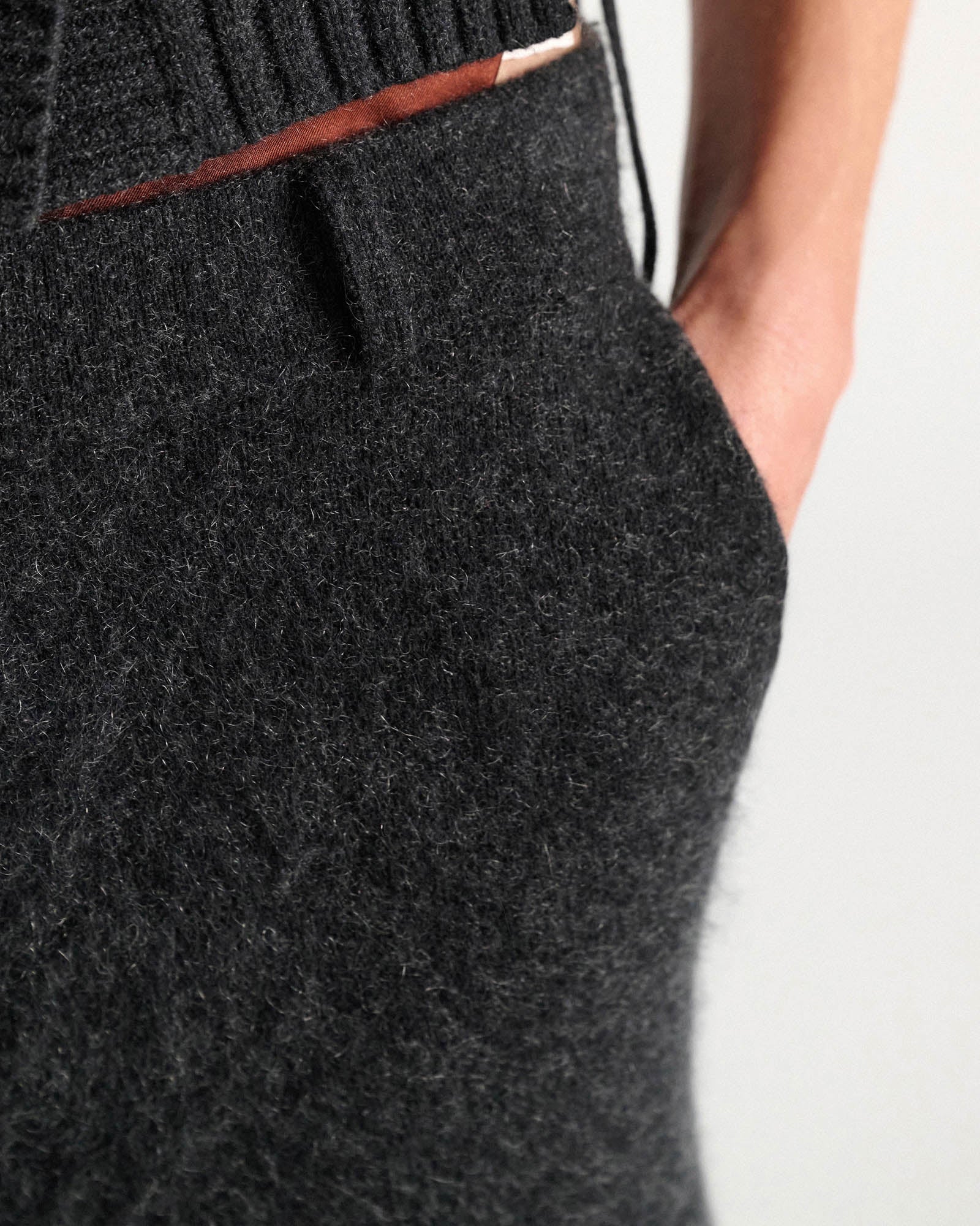 Fluffy Statement Pant