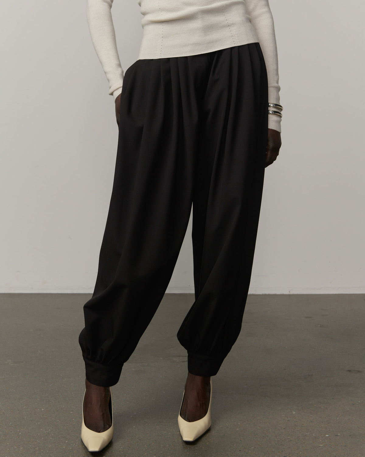 Zeth High-Waisted Pants