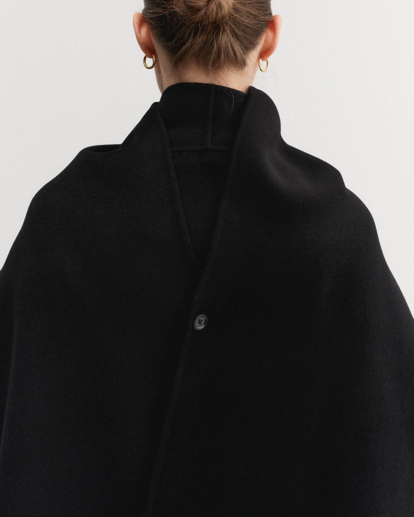 ALMADA LABEL Micha Scarf