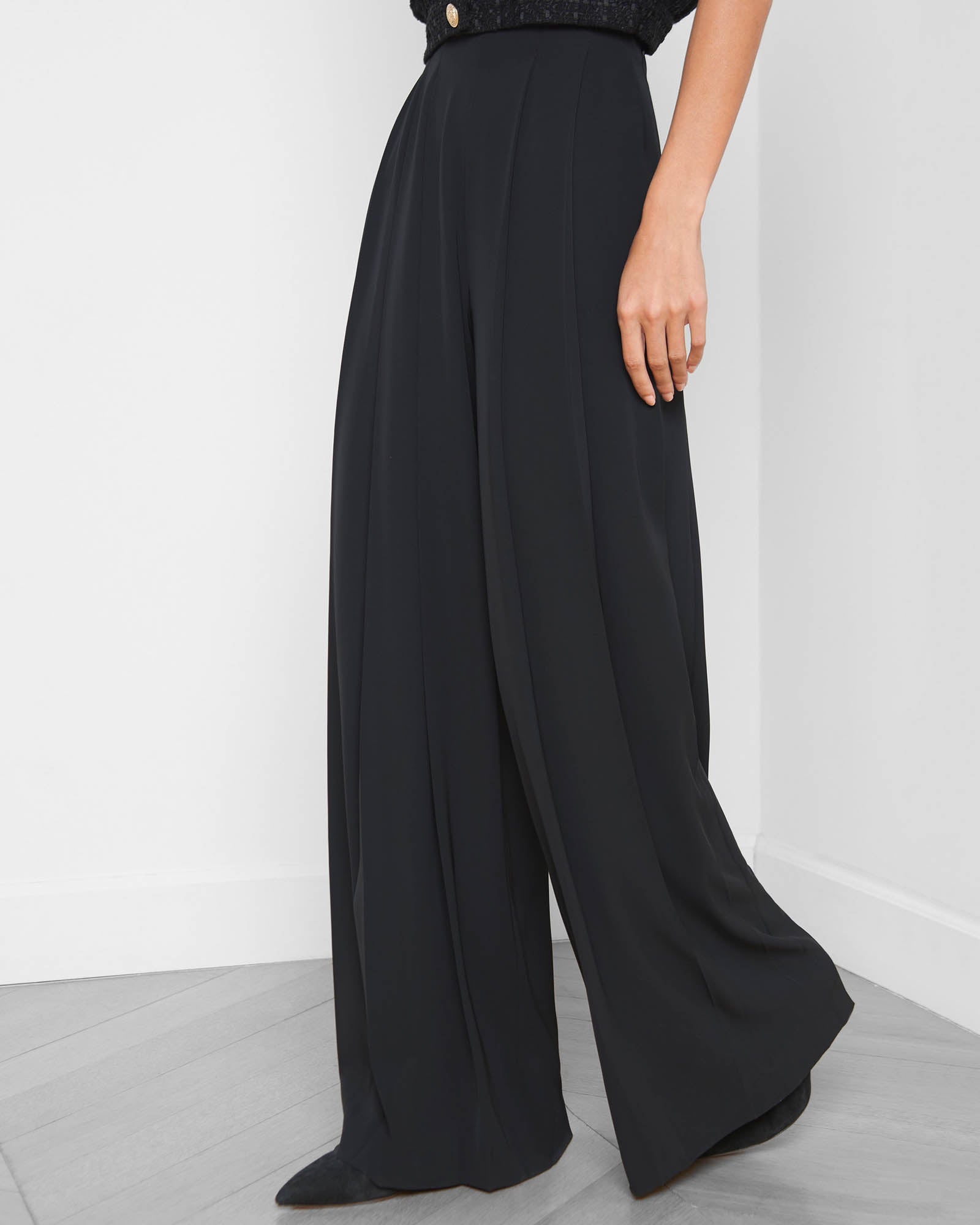Nova Pleated Pants