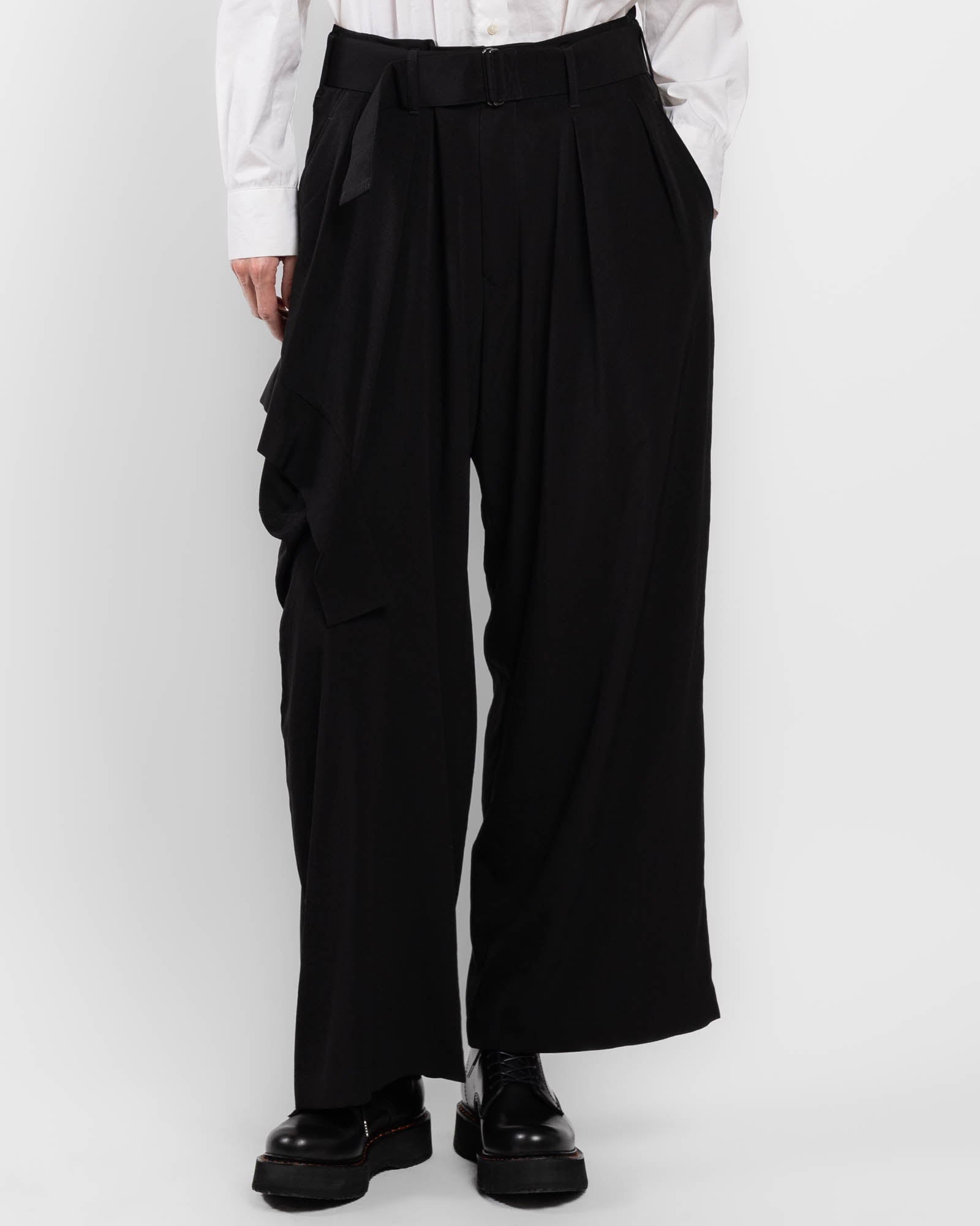 Draped Loose Trousers