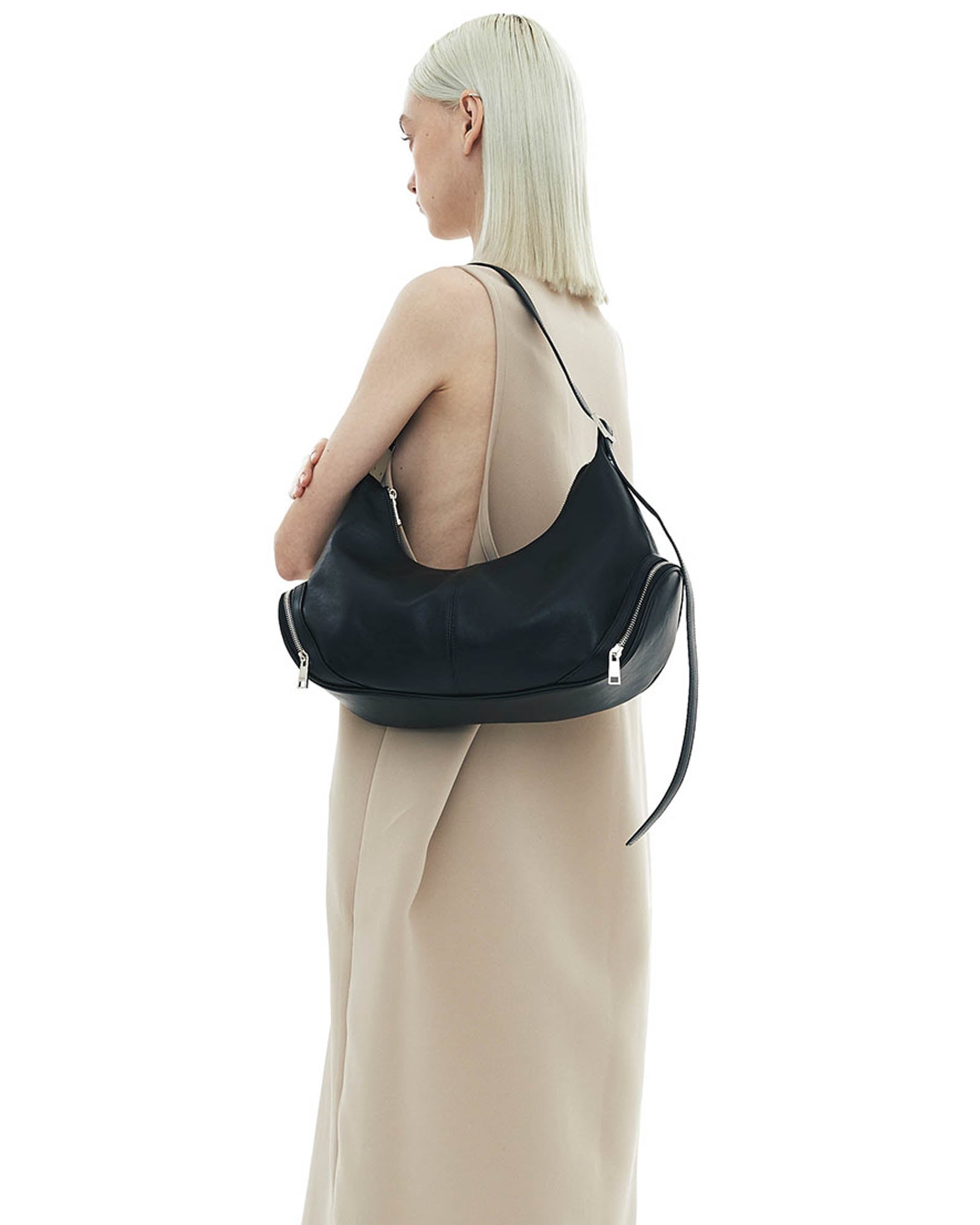 バッグ OSOI Black Cargo Bag OSOI Cargo Hobo Large Bag