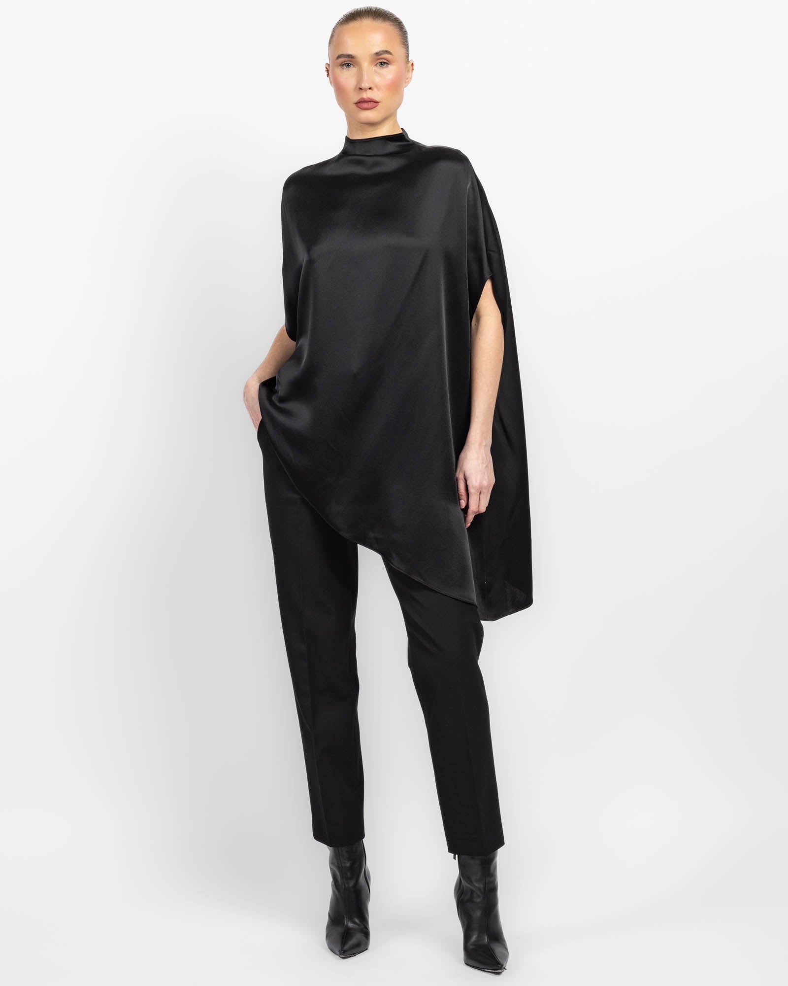 Asymmetric Cape Top