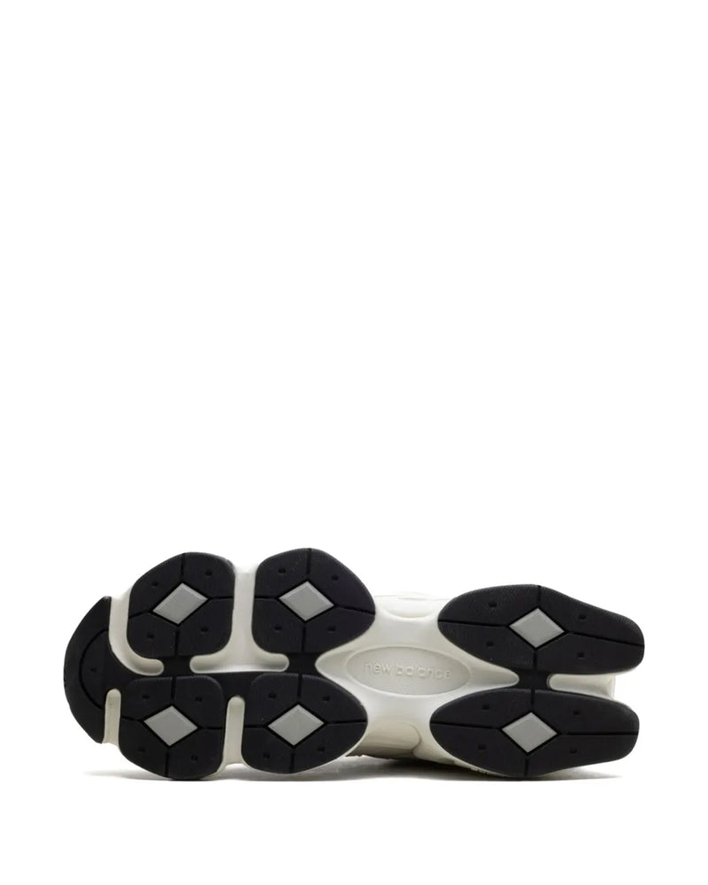 U9060ZGF Sneakers