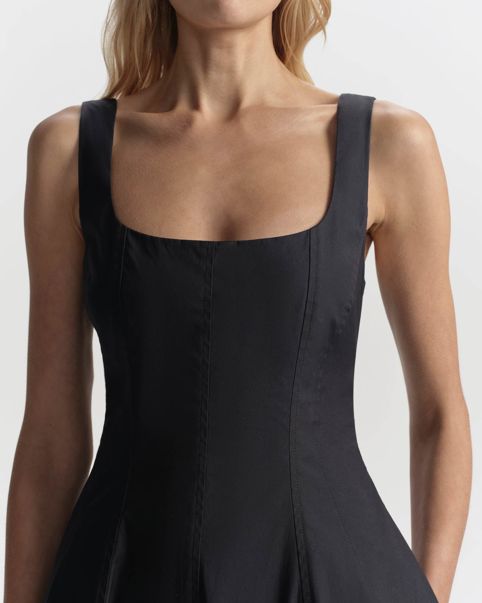 Veda Dress