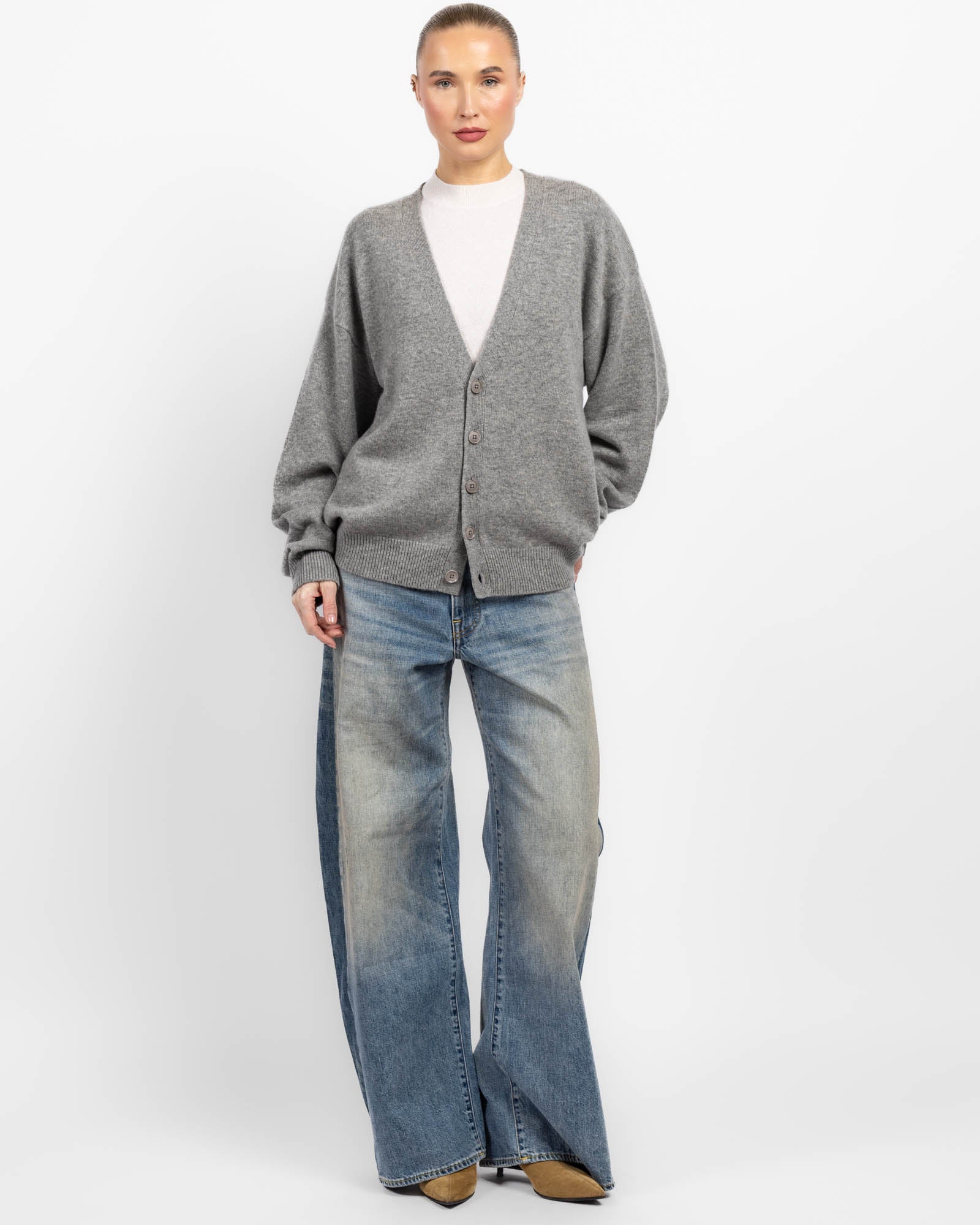 EXTREME CASHMERE Jonah Cardigan