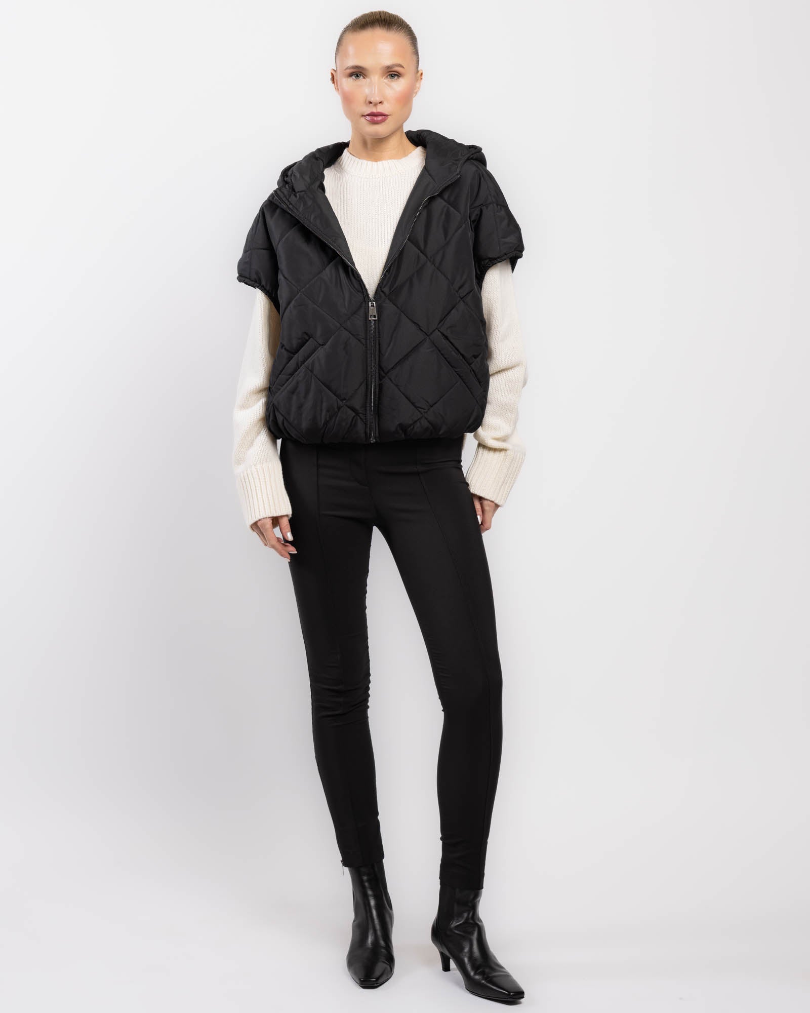 Skinny Tapered Pants