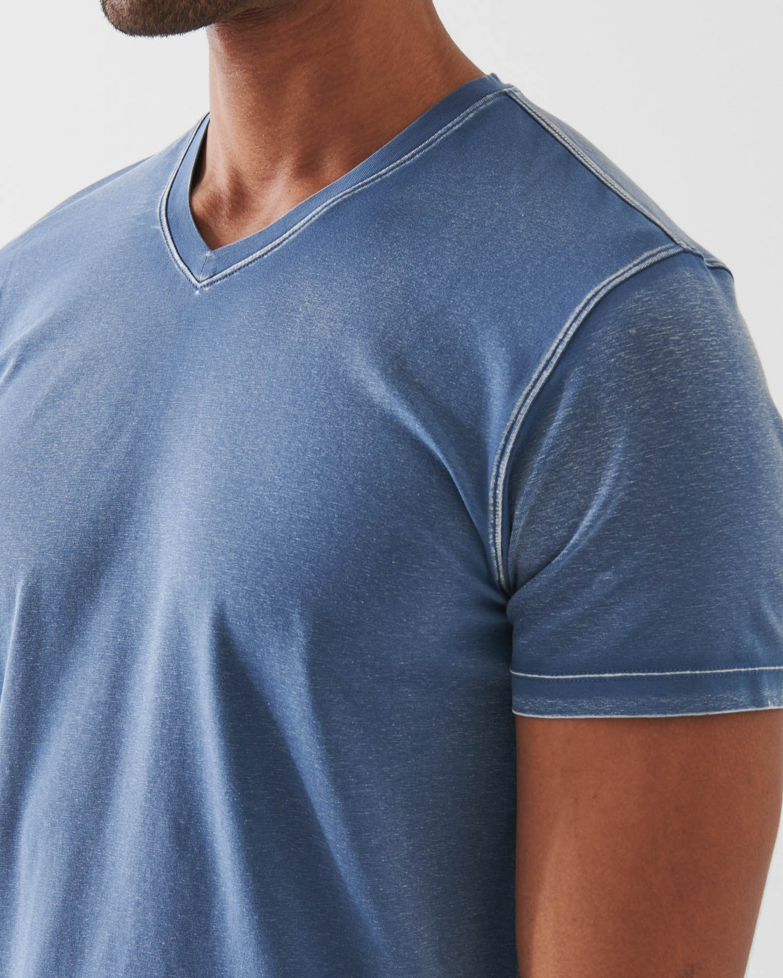 Short Sleeve Pima Old Wash V-Neck