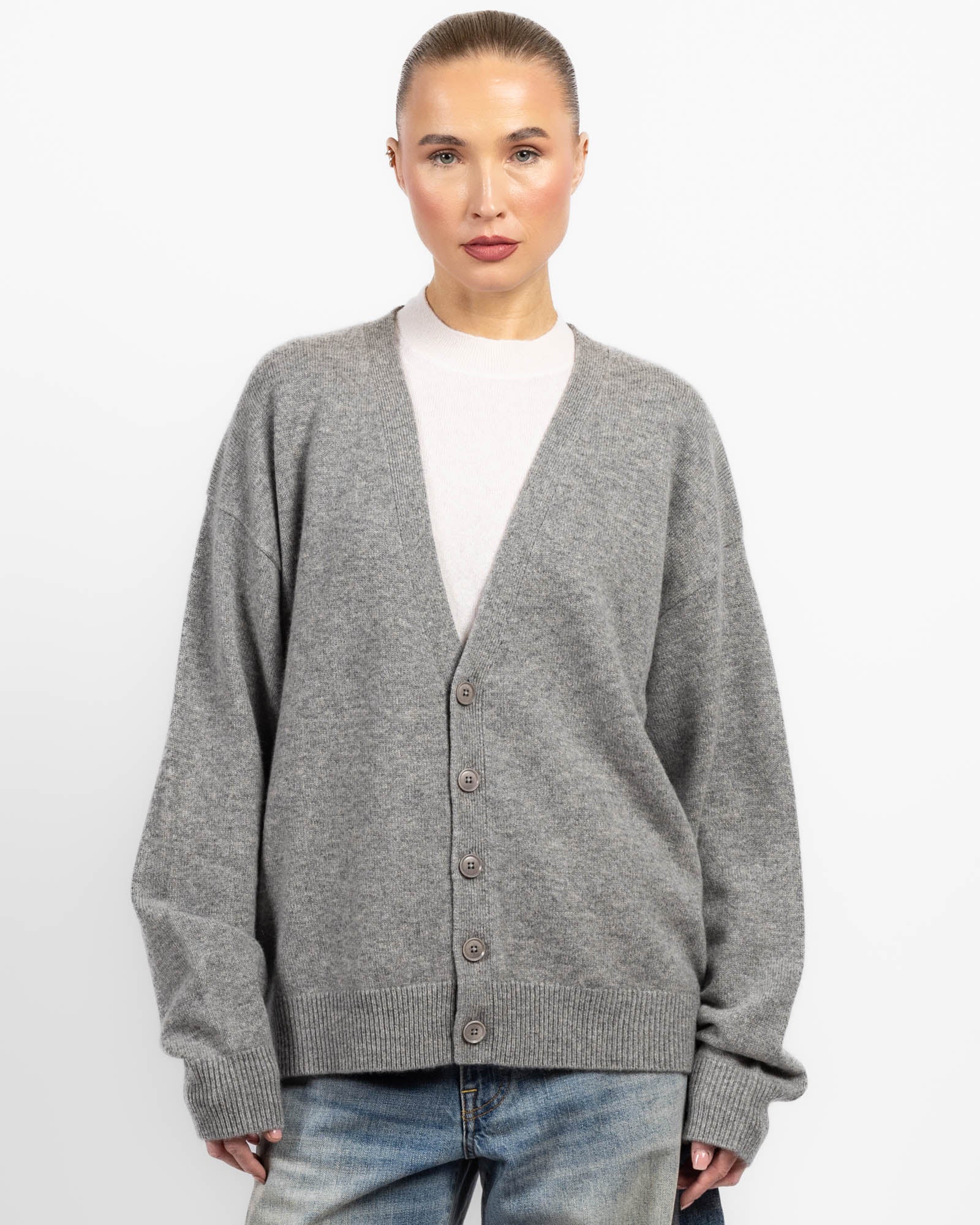 EXTREME CASHMERE Jonah Cardigan