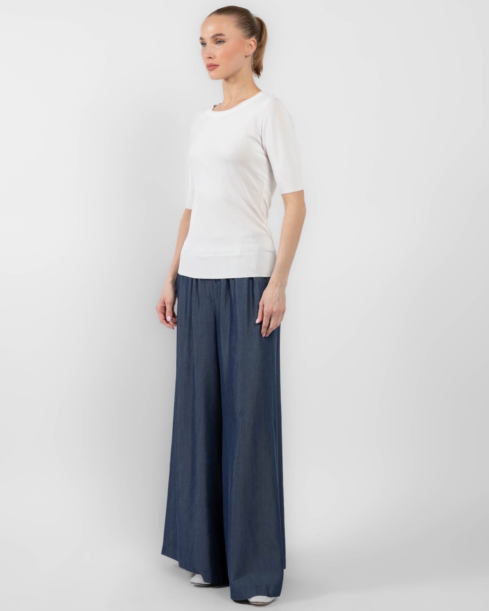 Beged Short Sleeve Top