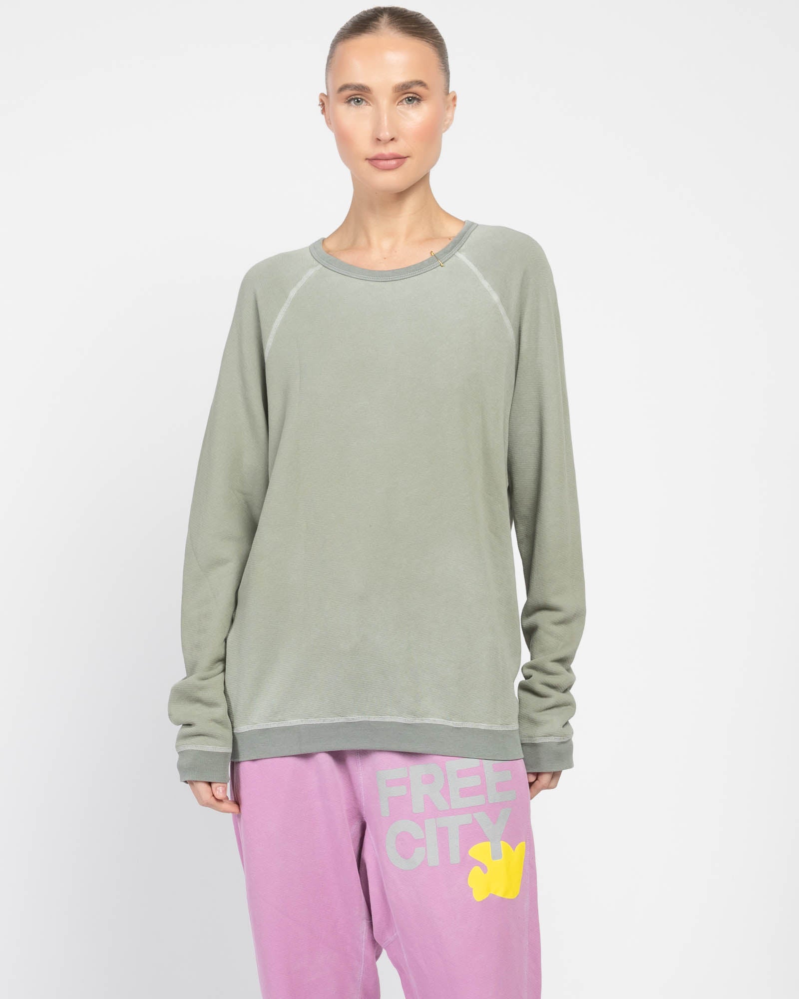 FREE CITY Superyumm Raglan Sleeve Sweatshirt FREE CITY Superyumm Raglan Sleeve Sweatshirt
