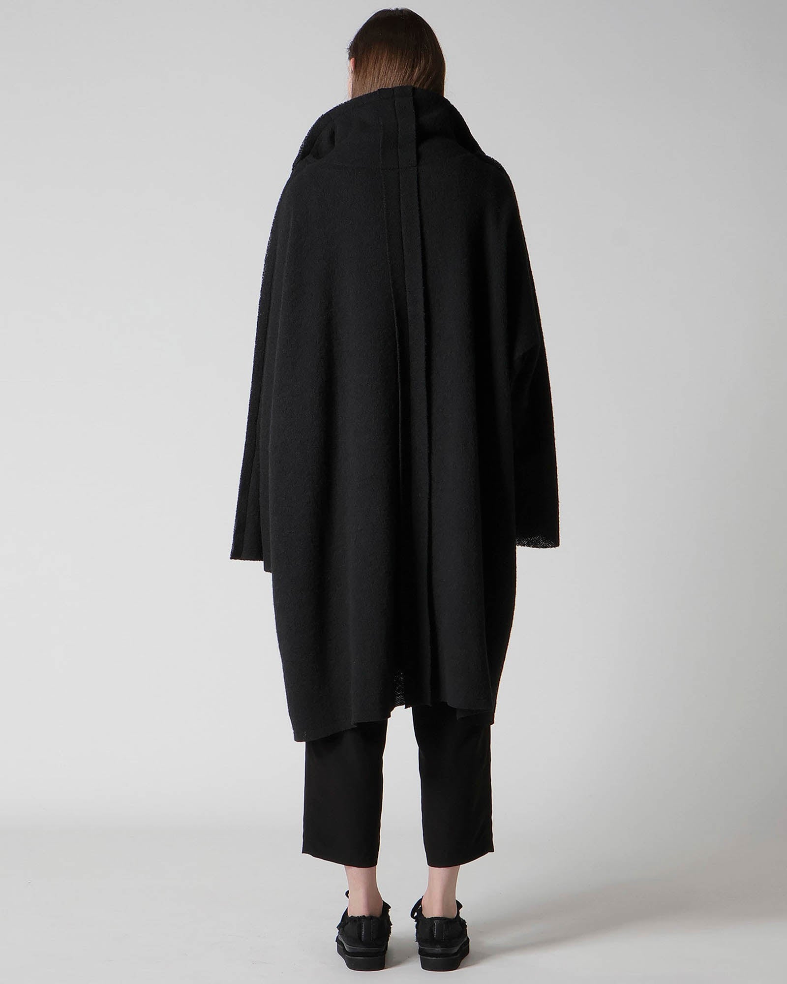 Manteau à coutures détaillées