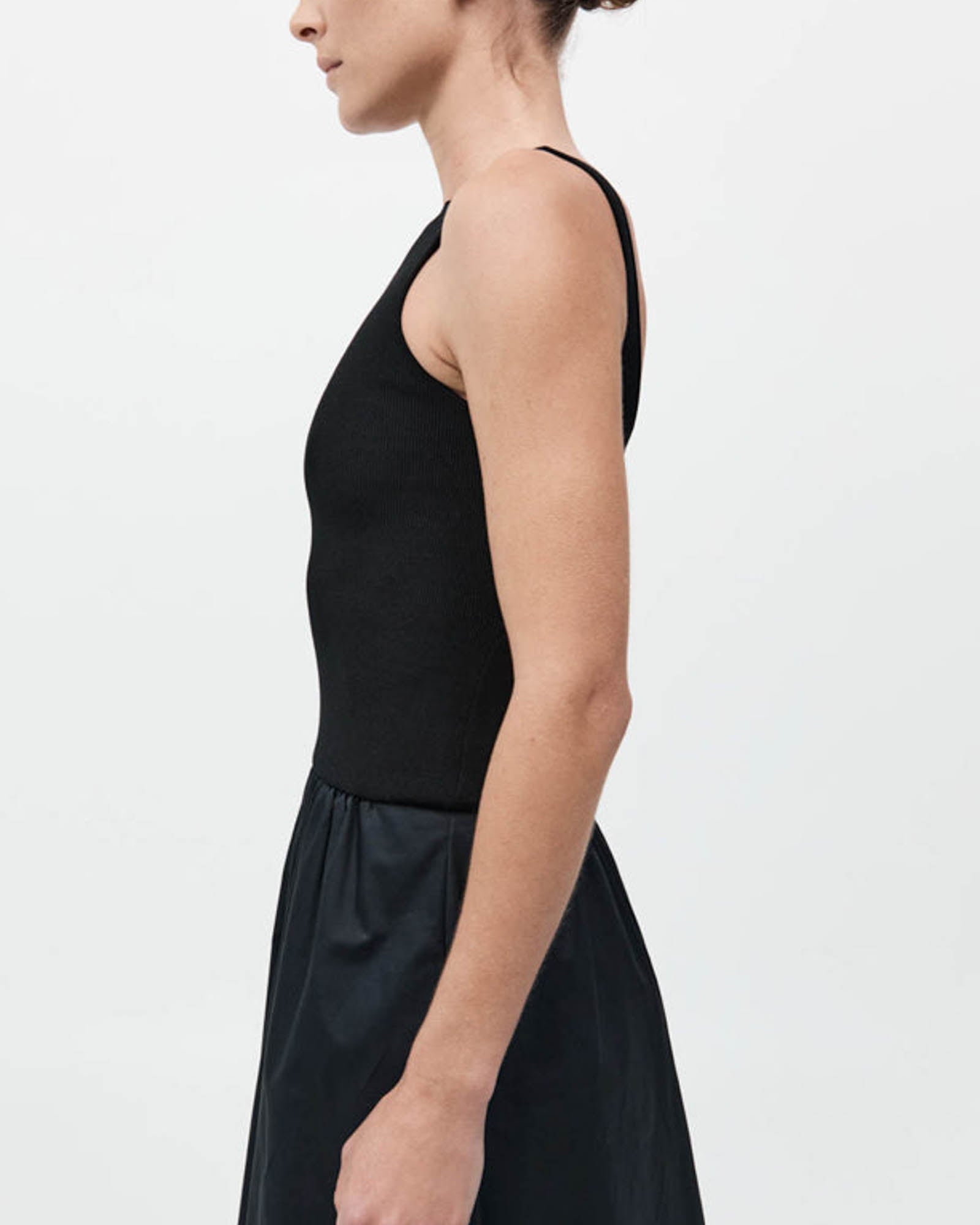 Robe bateau à découpes