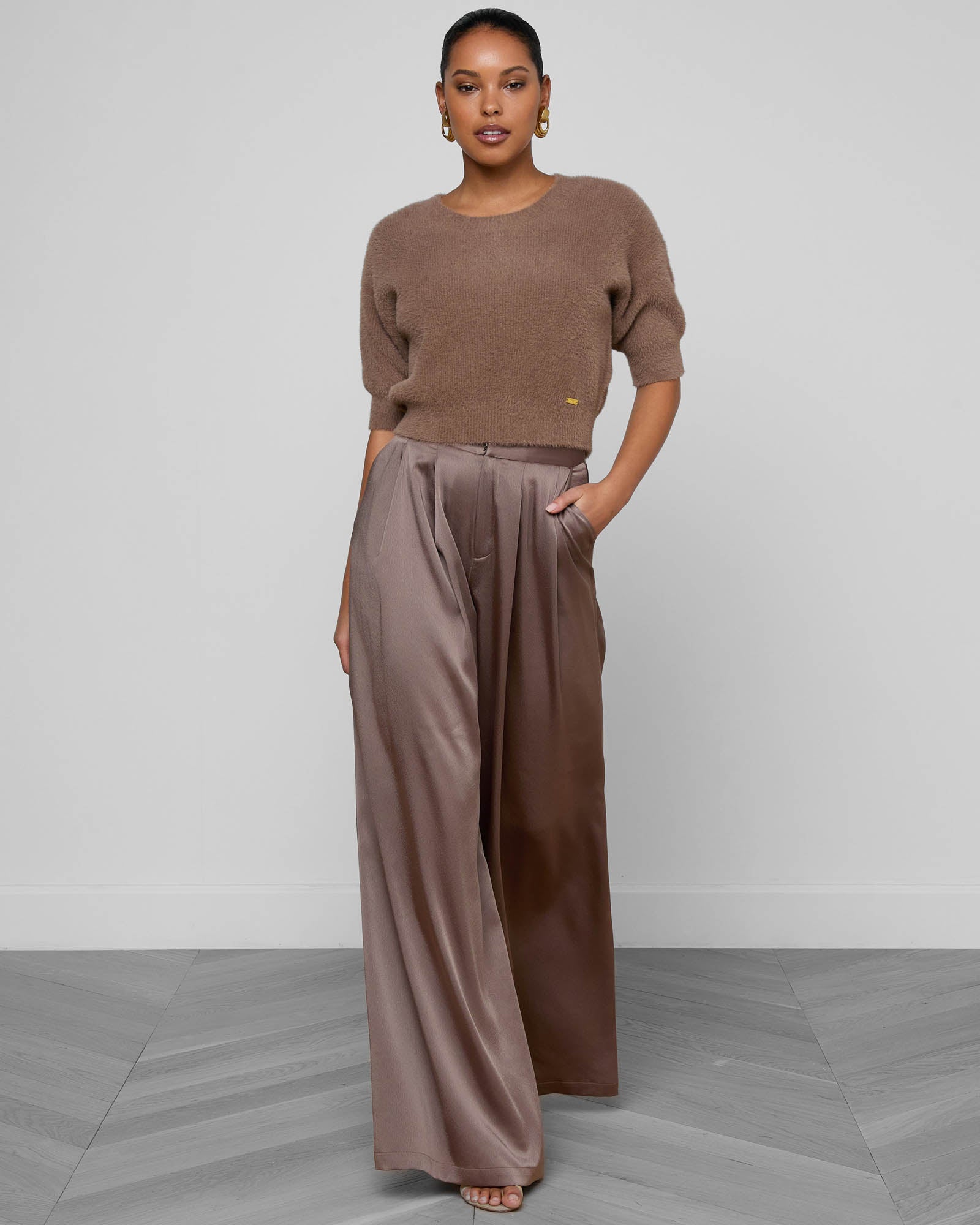 Guinevere Crewneck