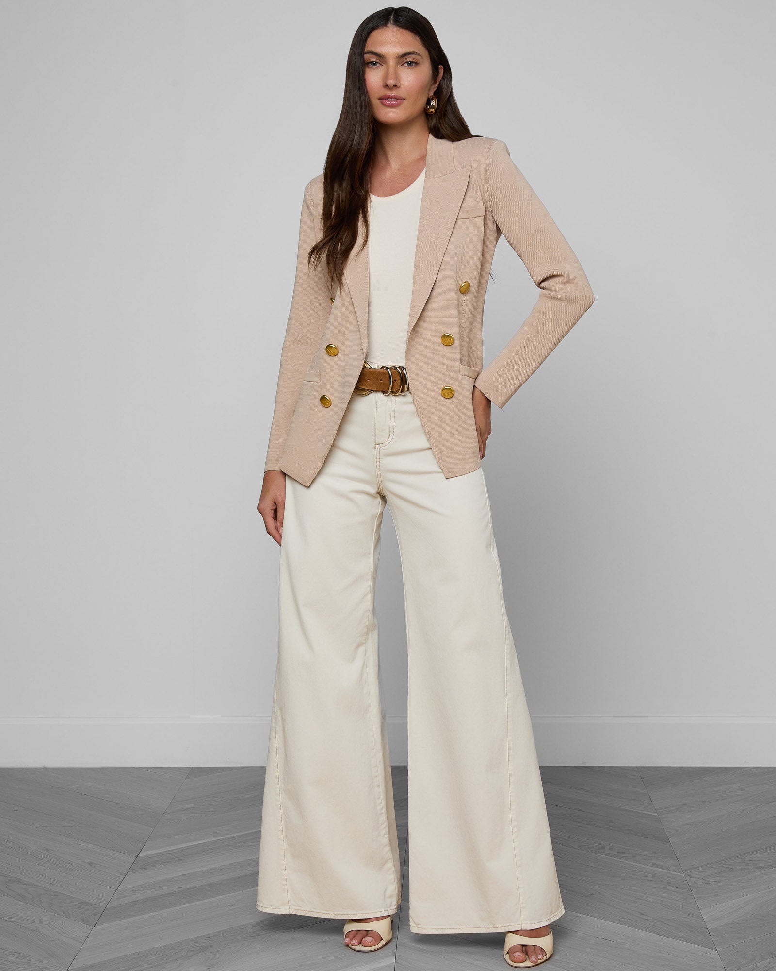 Amelia Blazer