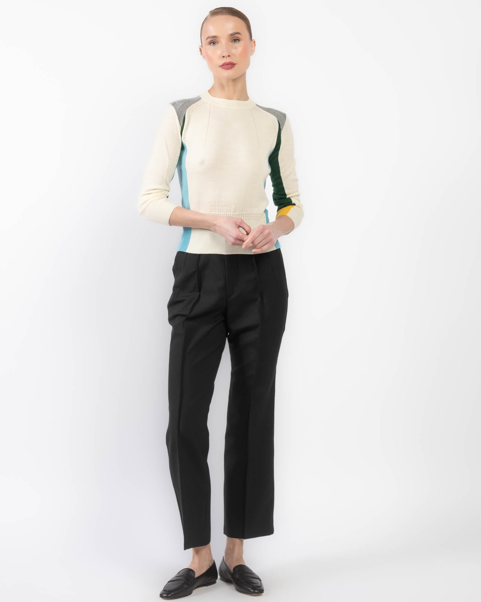 Col ras du cou à manches longues