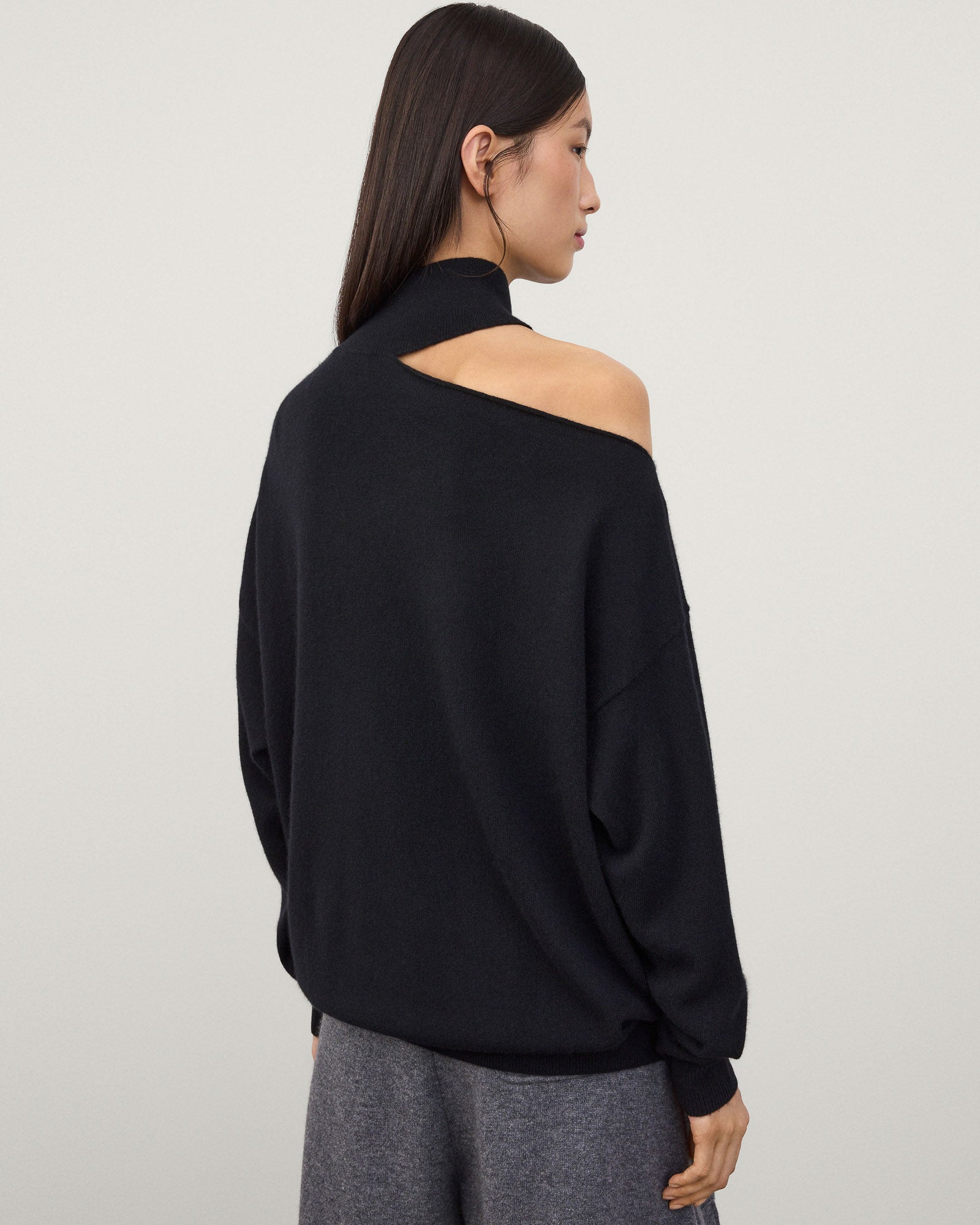 Alvia Sweater