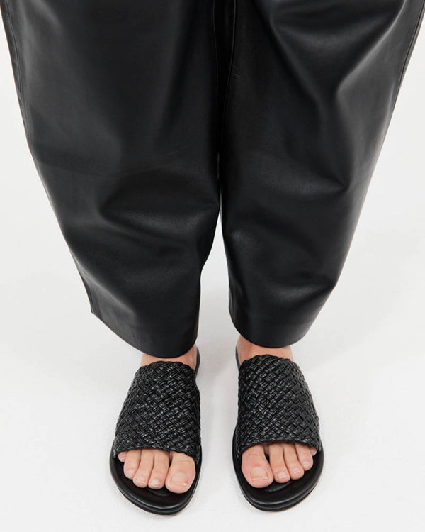 Woven Minimal Slides