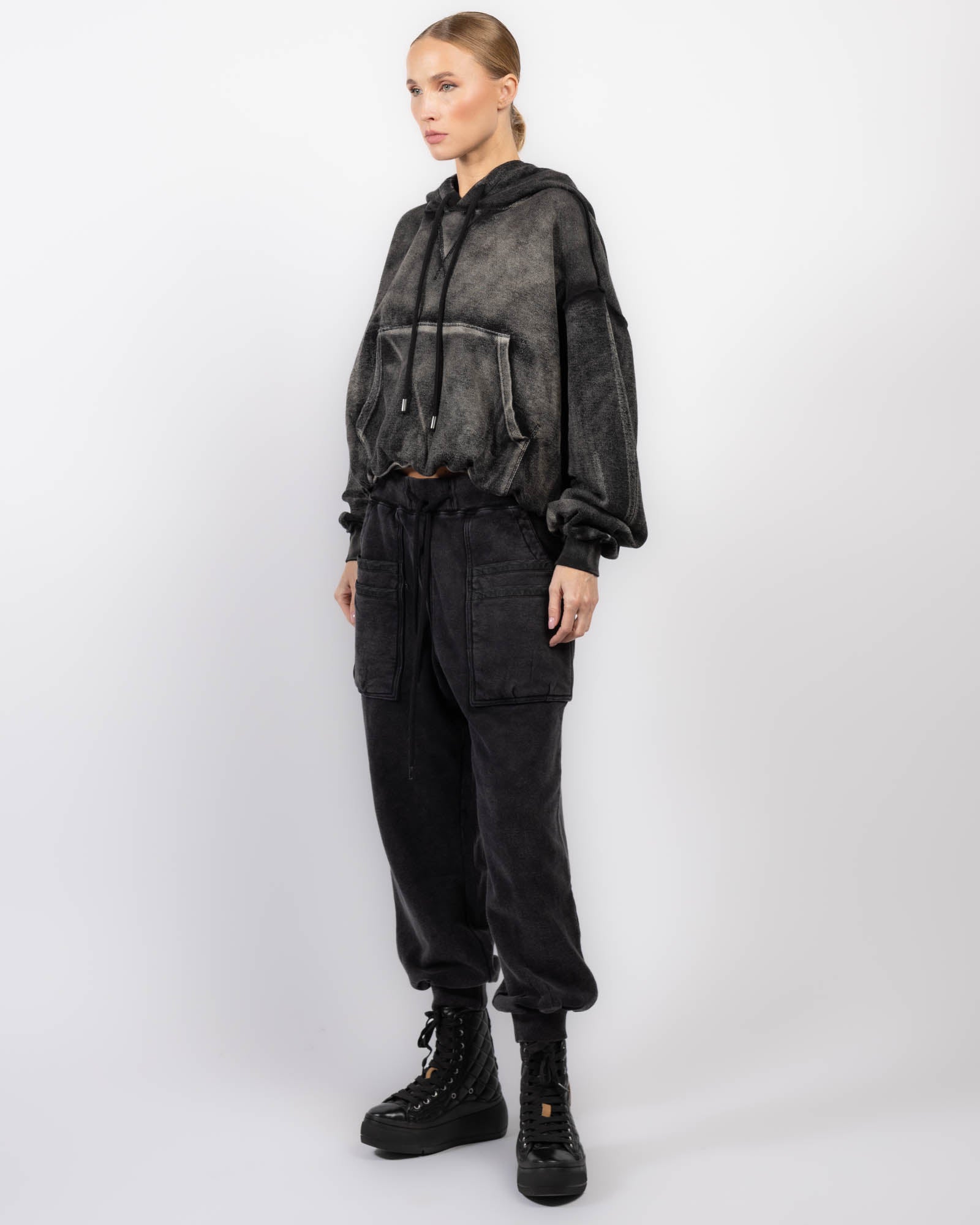 Layer Pocket Sweatpants