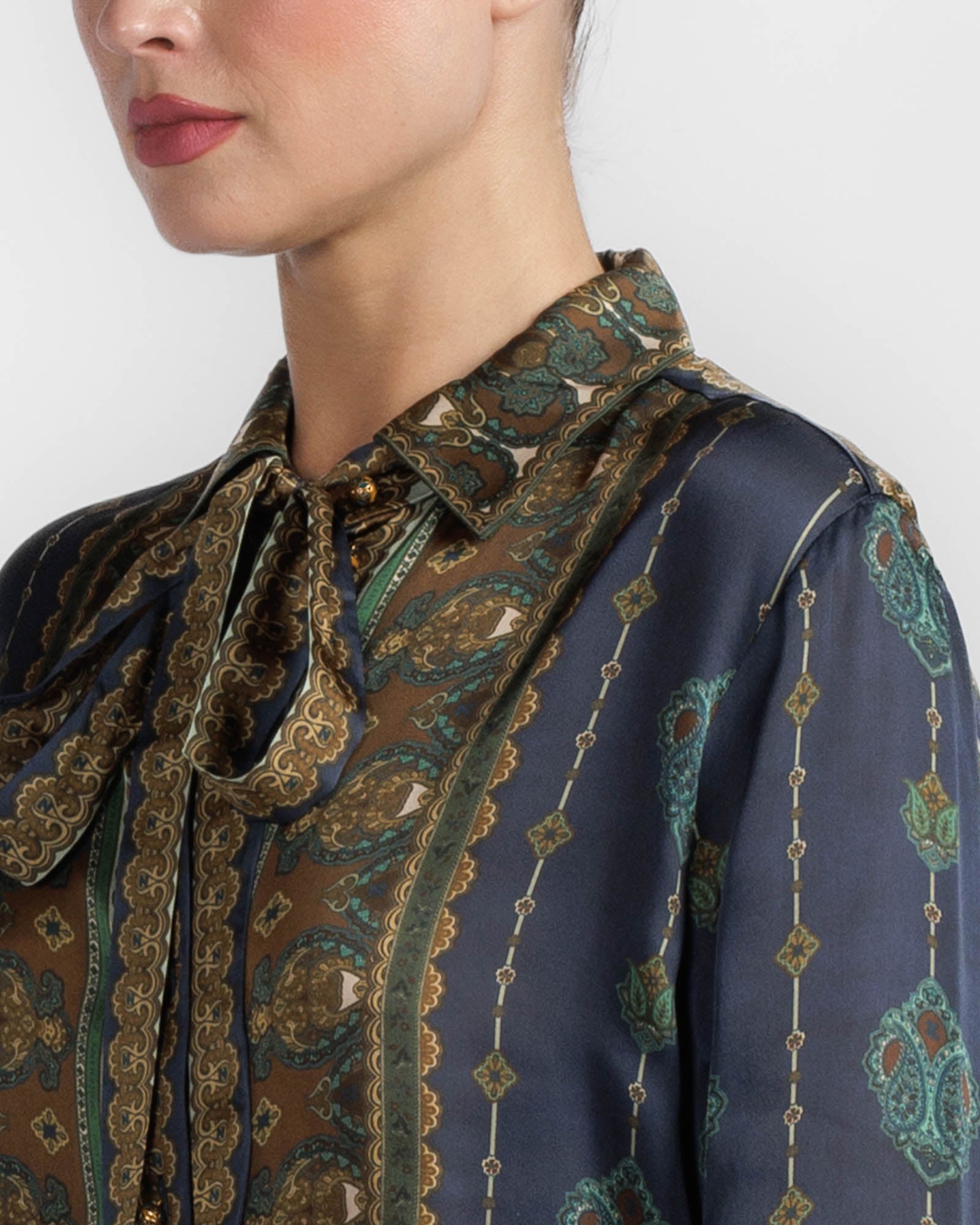 Ascent Scarf Shirt