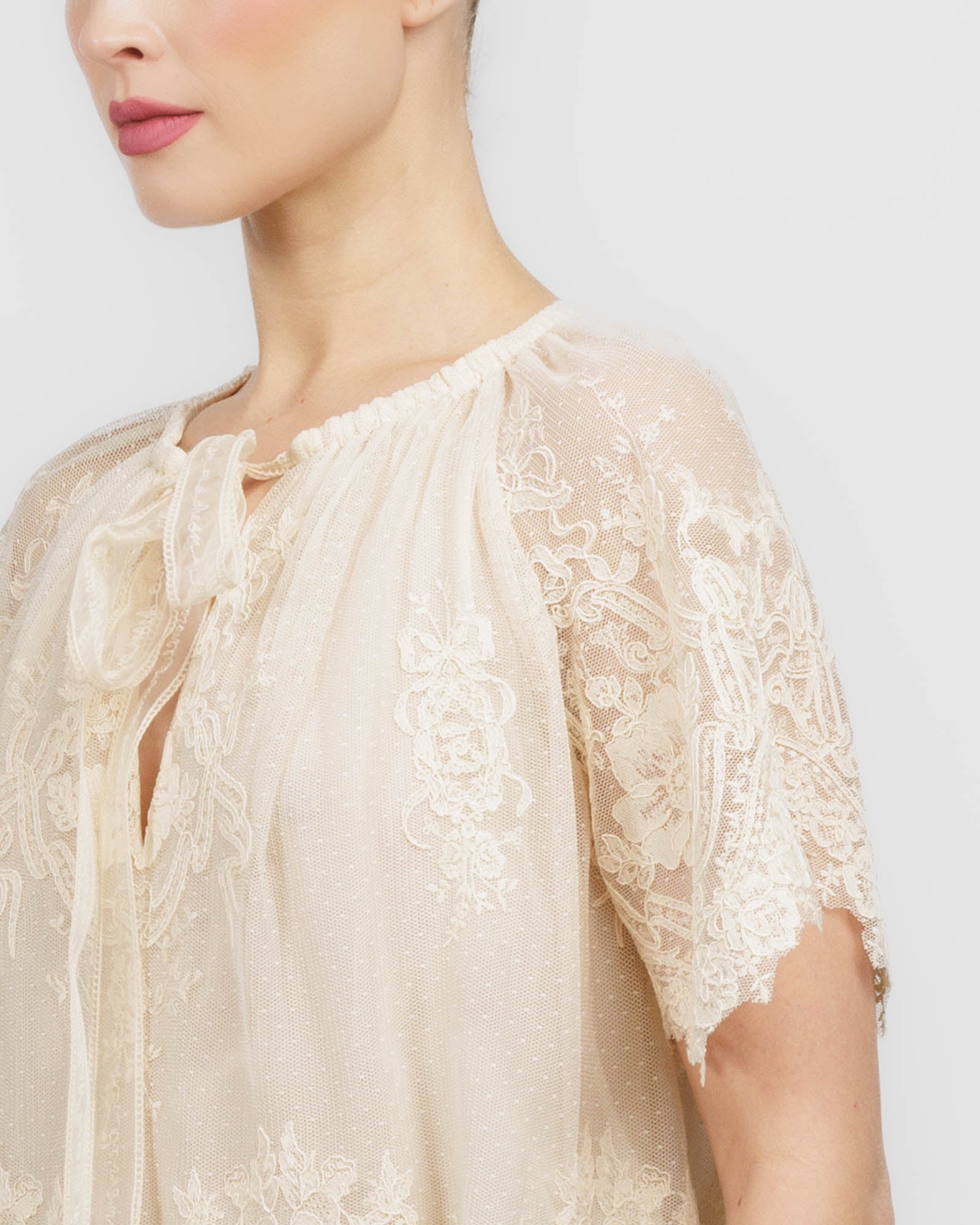 Luna Lace Blouse