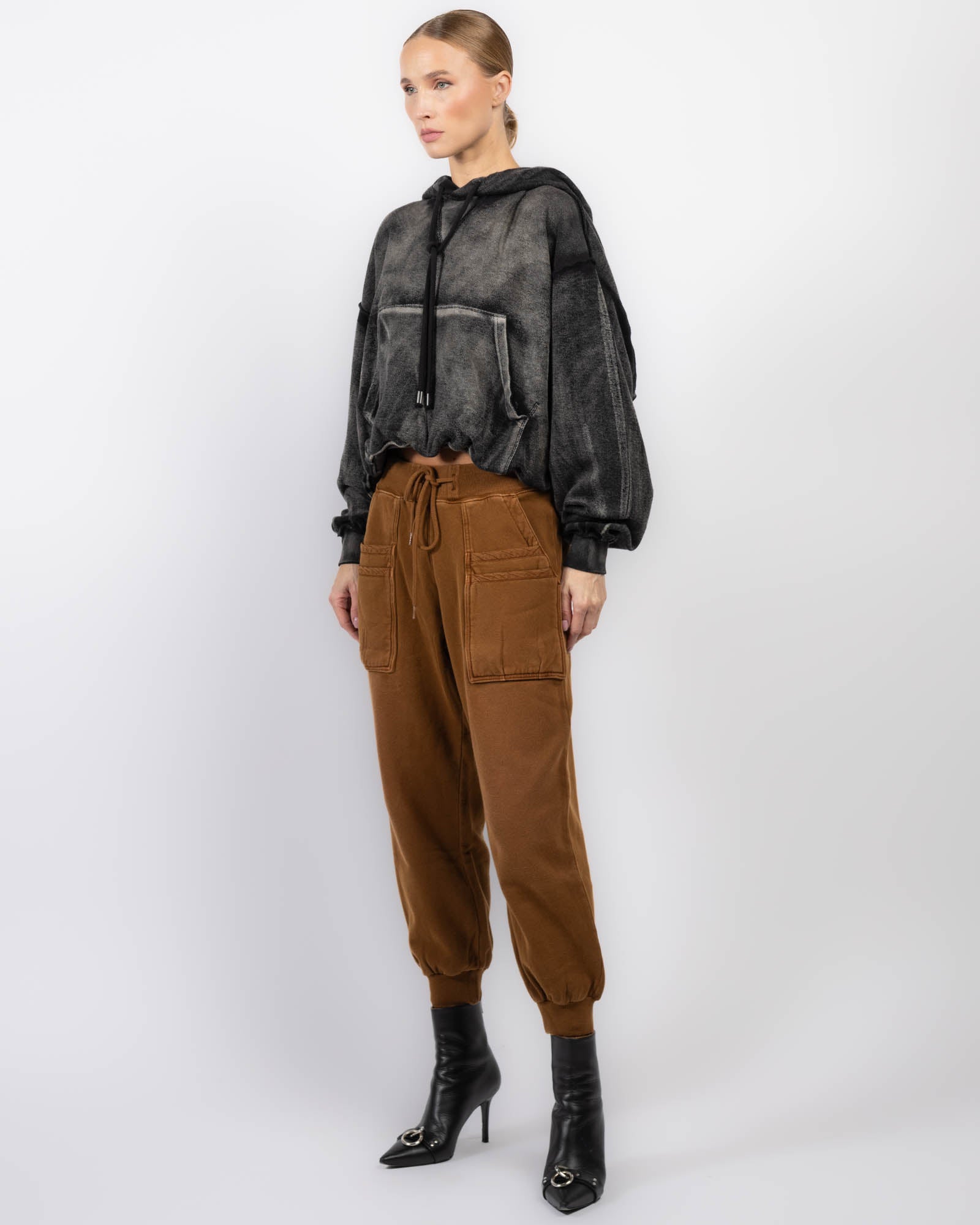 Layer Pocket Sweatpants