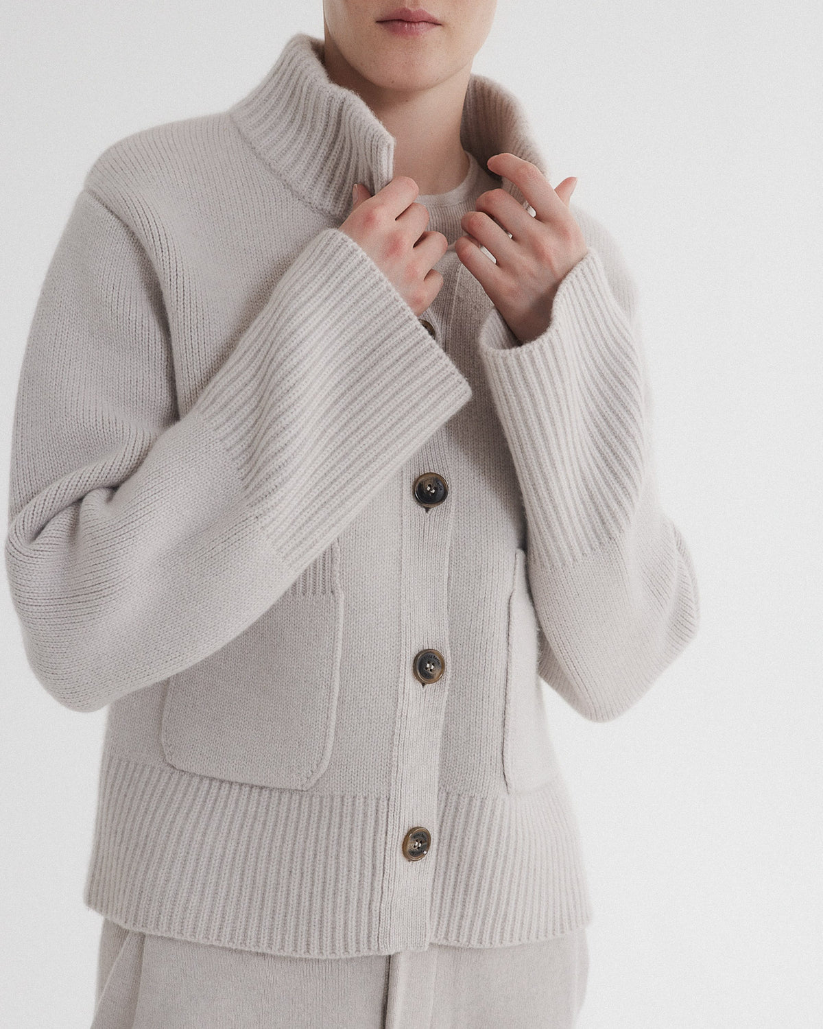 Chunky Crewneck Cardigan