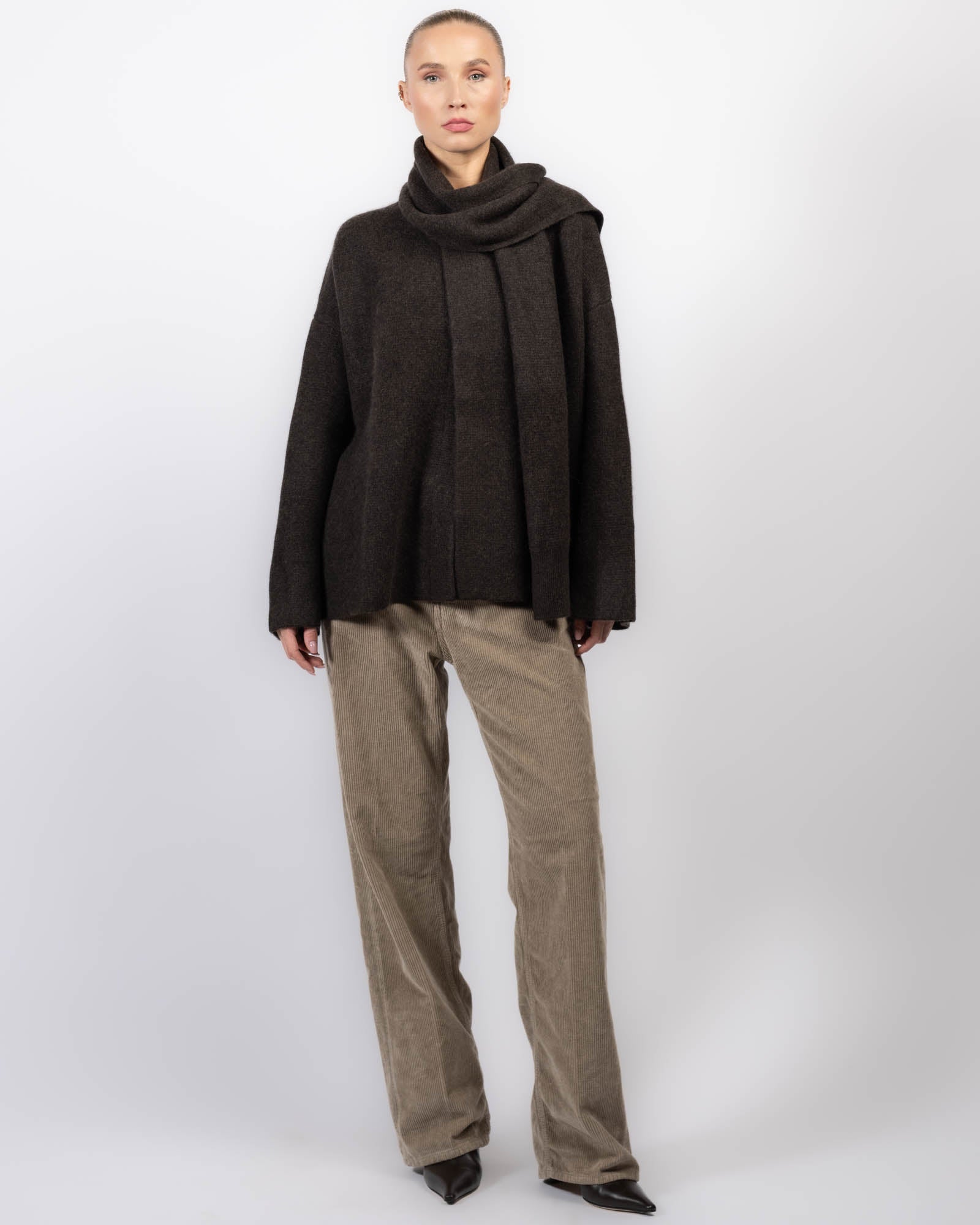 Spain Cardigan With Scarf