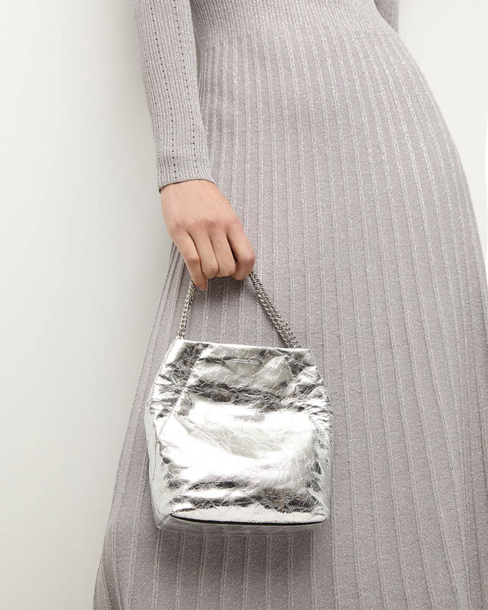 Petit sac à bandoulière métallique