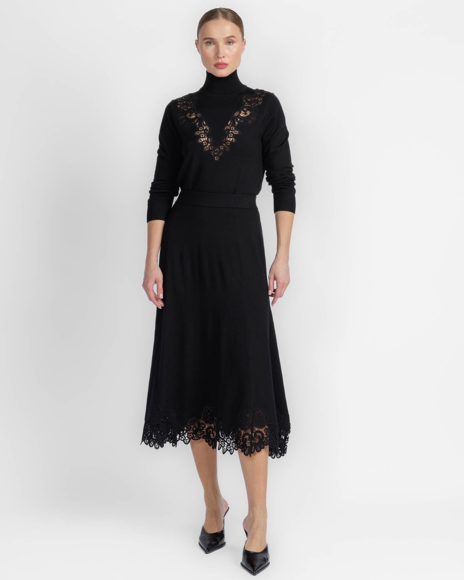 Valiant Lace Skirt