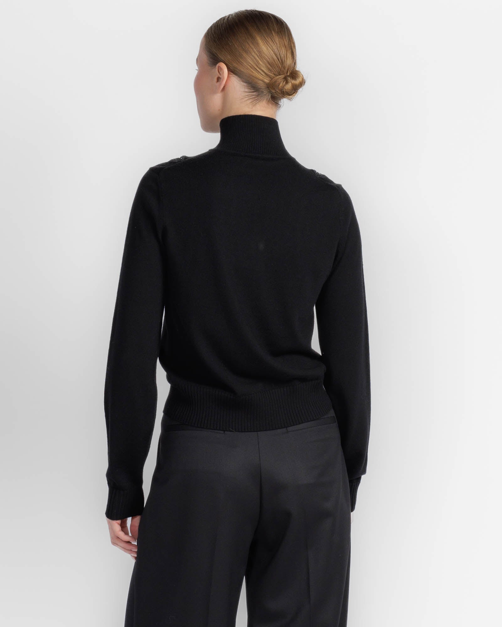 Valient Lace Turtleneck