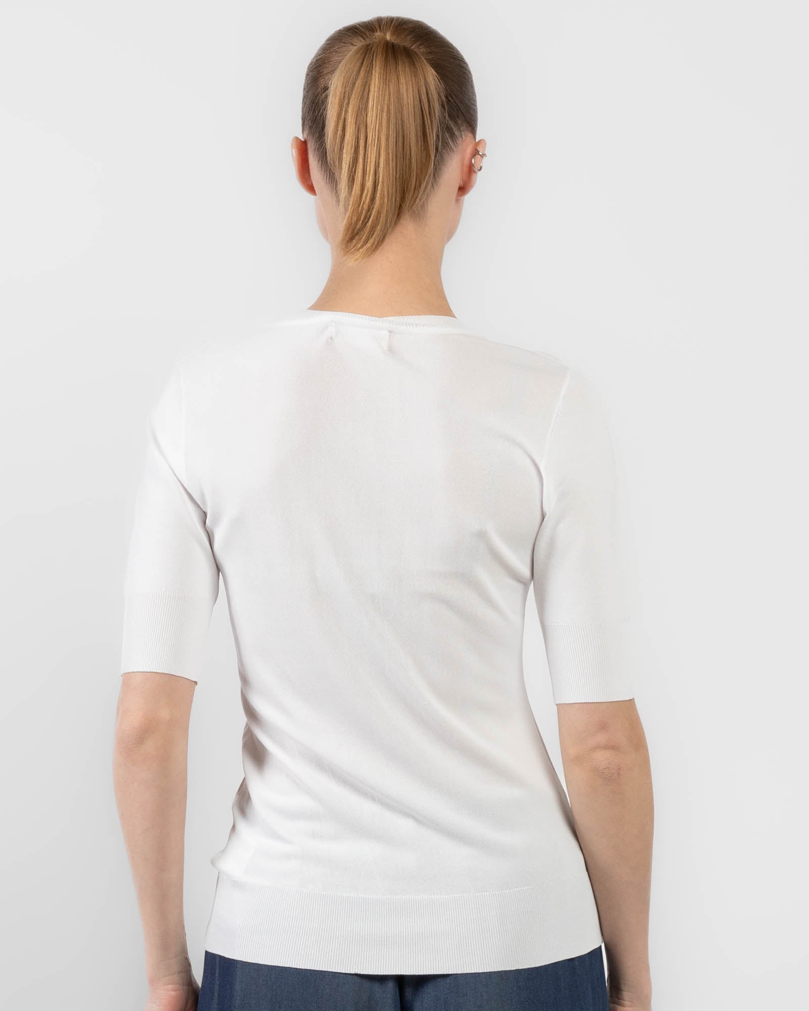 Beged Short Sleeve Top