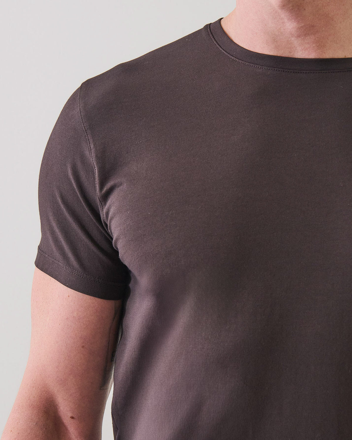 Short Sleeve Stretch Crew Neck Tee