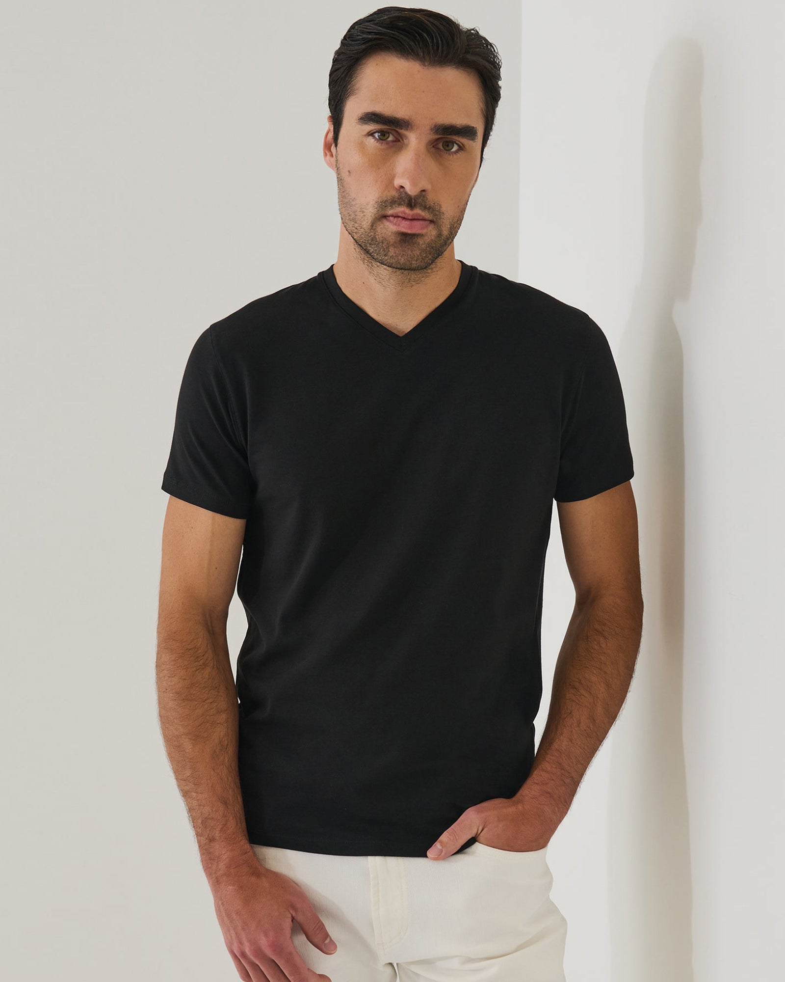 Iconic V-Neck T-Shirt