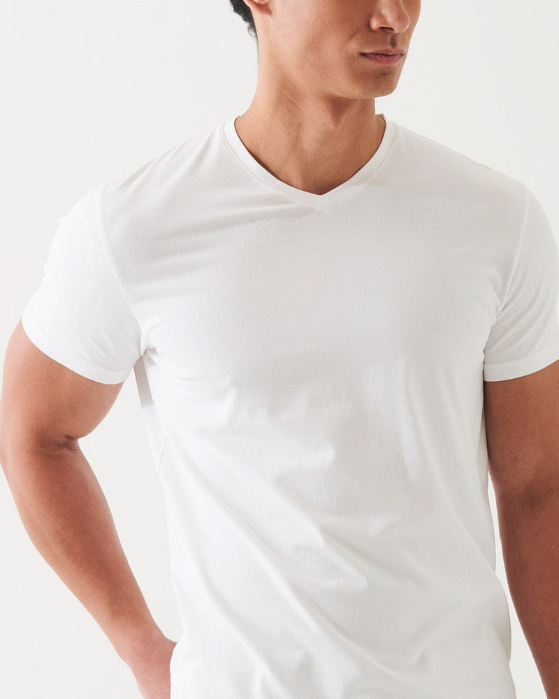 Iconic V-Neck T-Shirt