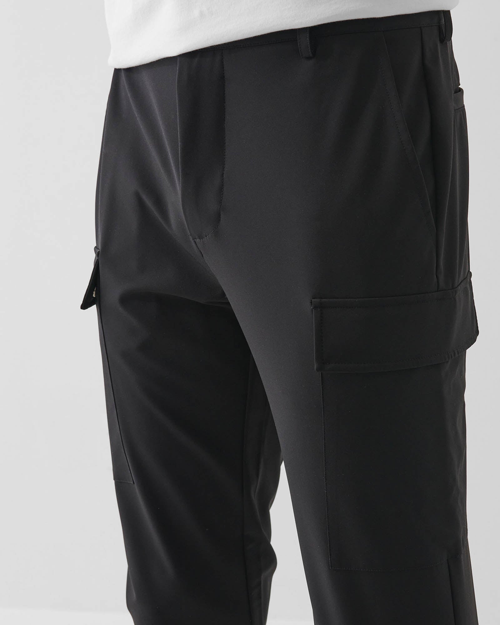 Nylon Stretch Cargo Pants